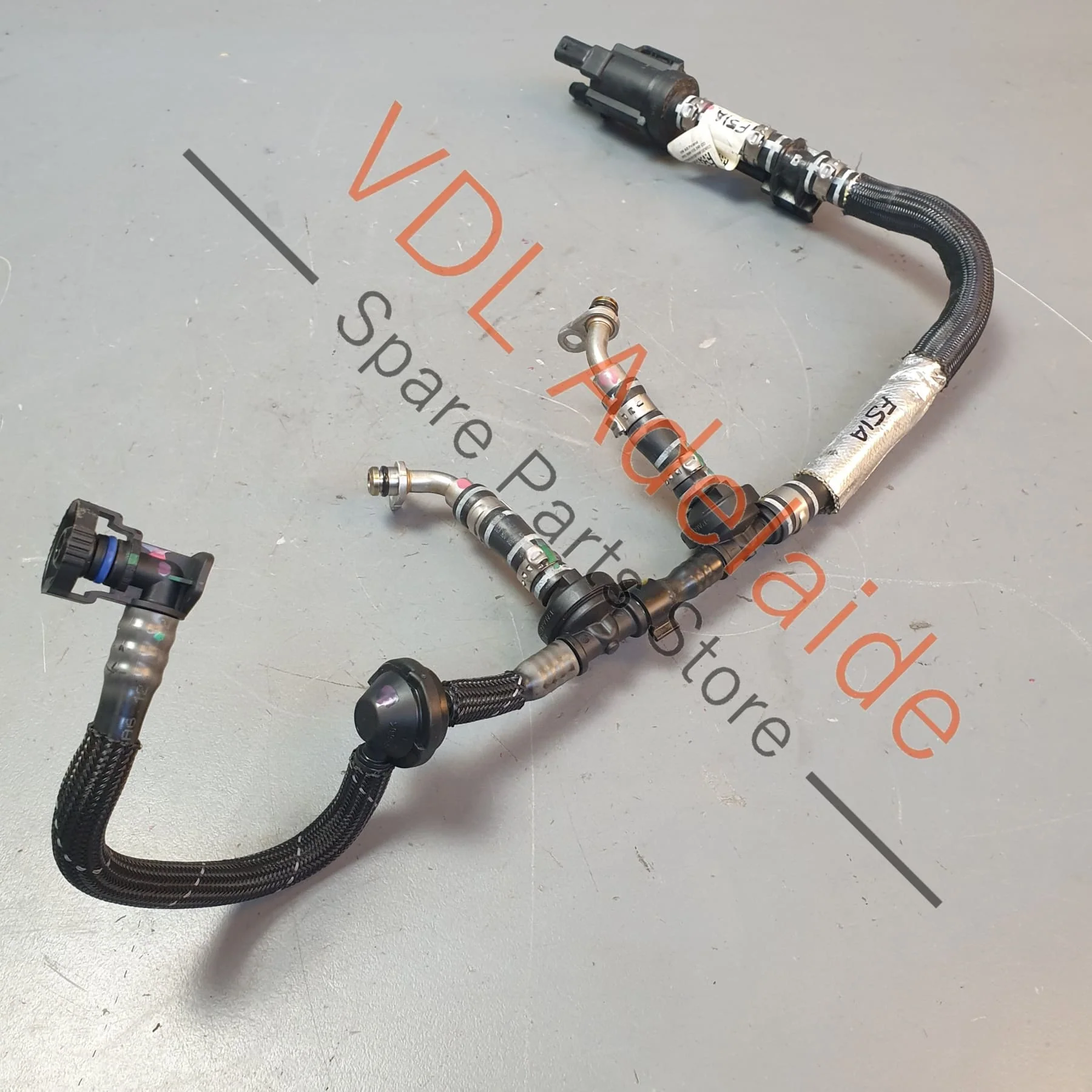 Audi RS4 RS5 Breather Hose Line with AKF Valve 06M133240CJ - Image 5