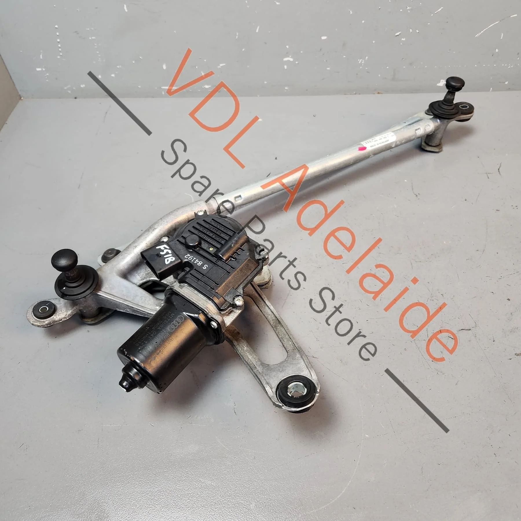 Audi A4 B9 A5 F5 Windscreen Wiper Motor & Linkages for RHD 8W6955023C