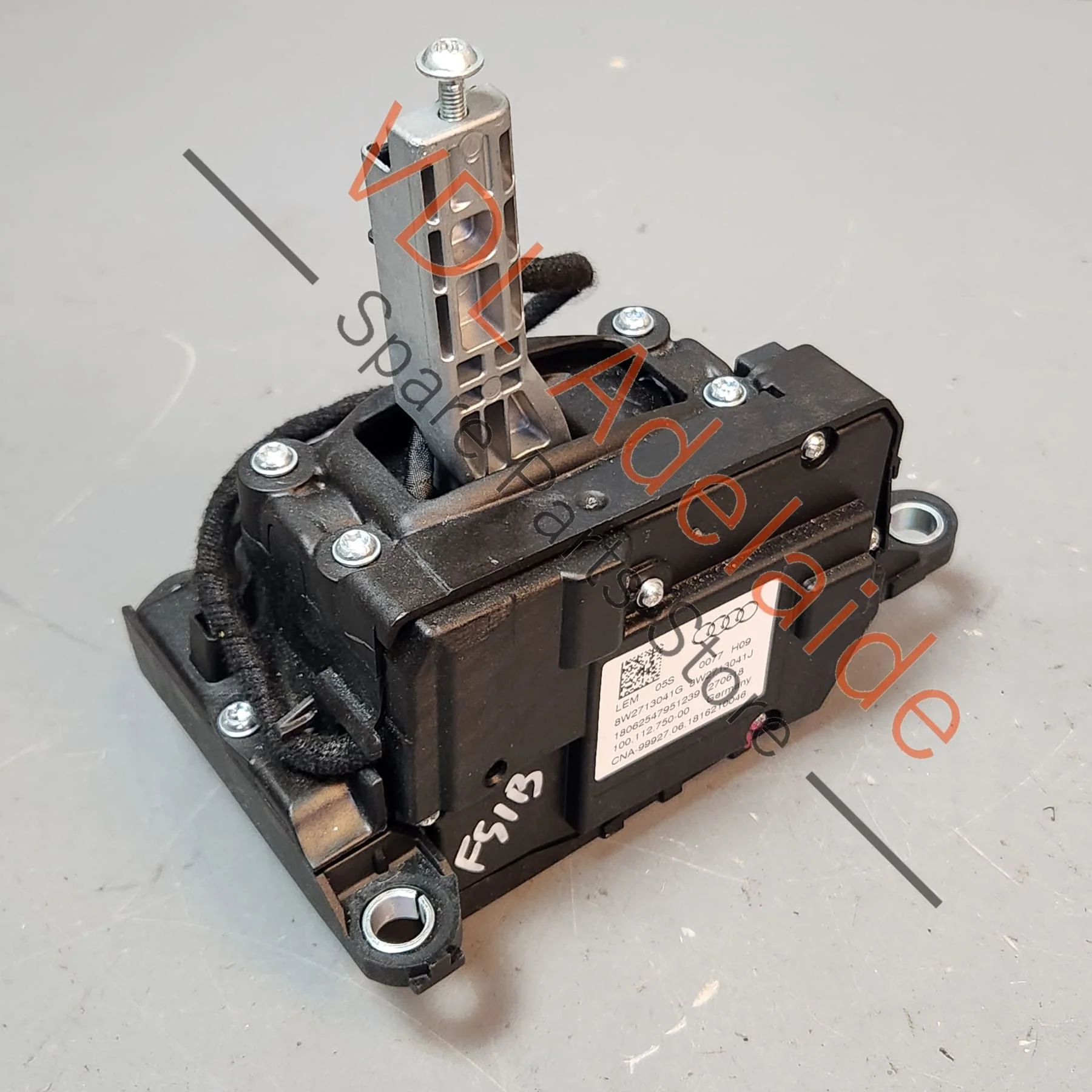 Audi A4 B9 A5 F5 Gear Selector Mechanism Switch Lever RHD 8W2713041G 8W2713041Q - Image 3