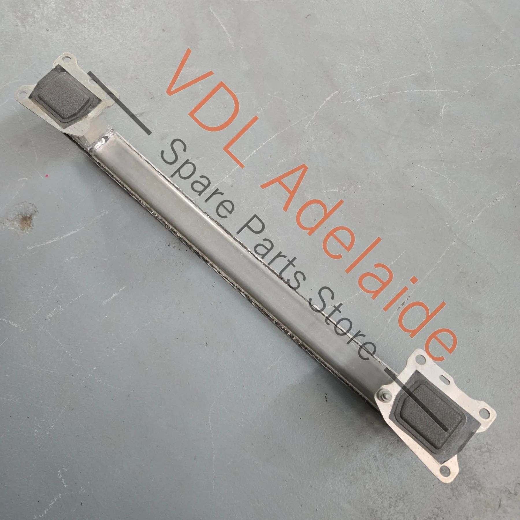 Audi A5 S5 B9 F5 Rear Bumper Reinforcement Bar Reo 8W0807309H - Image 6