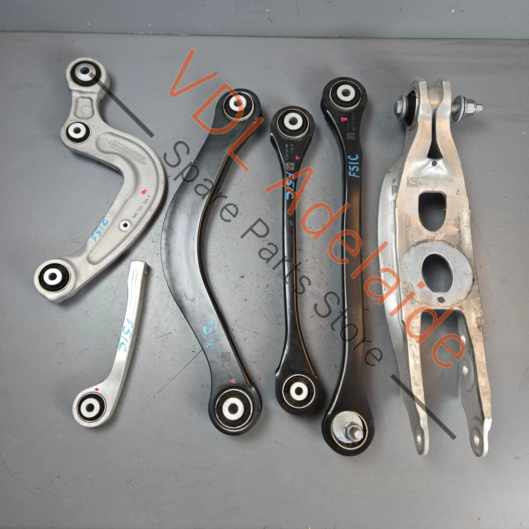 Audi B9 F5 A4 A5 S4 S5 RS4 RS5 Rear Right Suspension Control Arm Set 8W0505311H 8W0505324F 4M0505292D 8W0501530D 8W0505398F