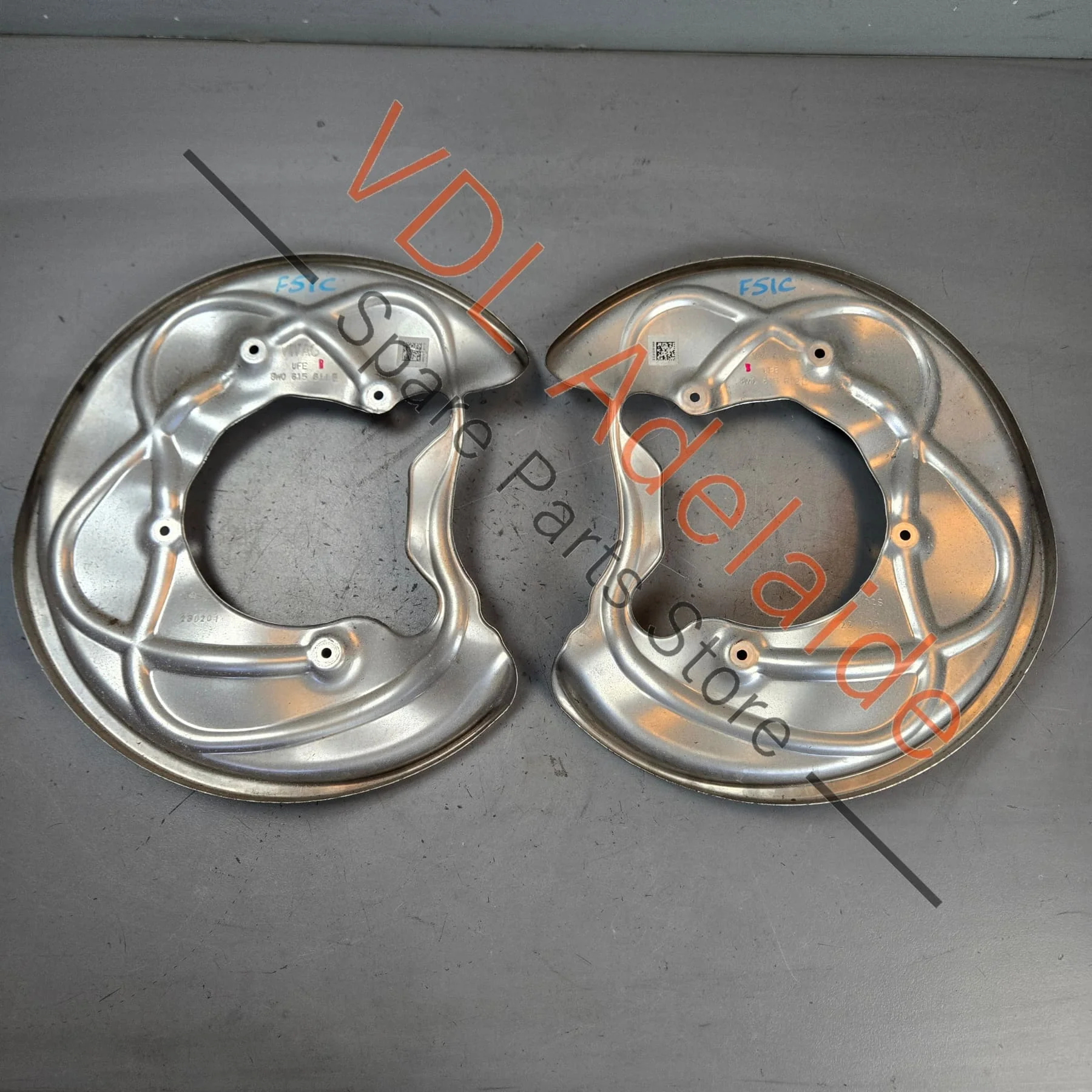 Audi RS4 S4 RS5 S5 Rear Brake Dust Stone Shields 8W0615611E 8W0615612E