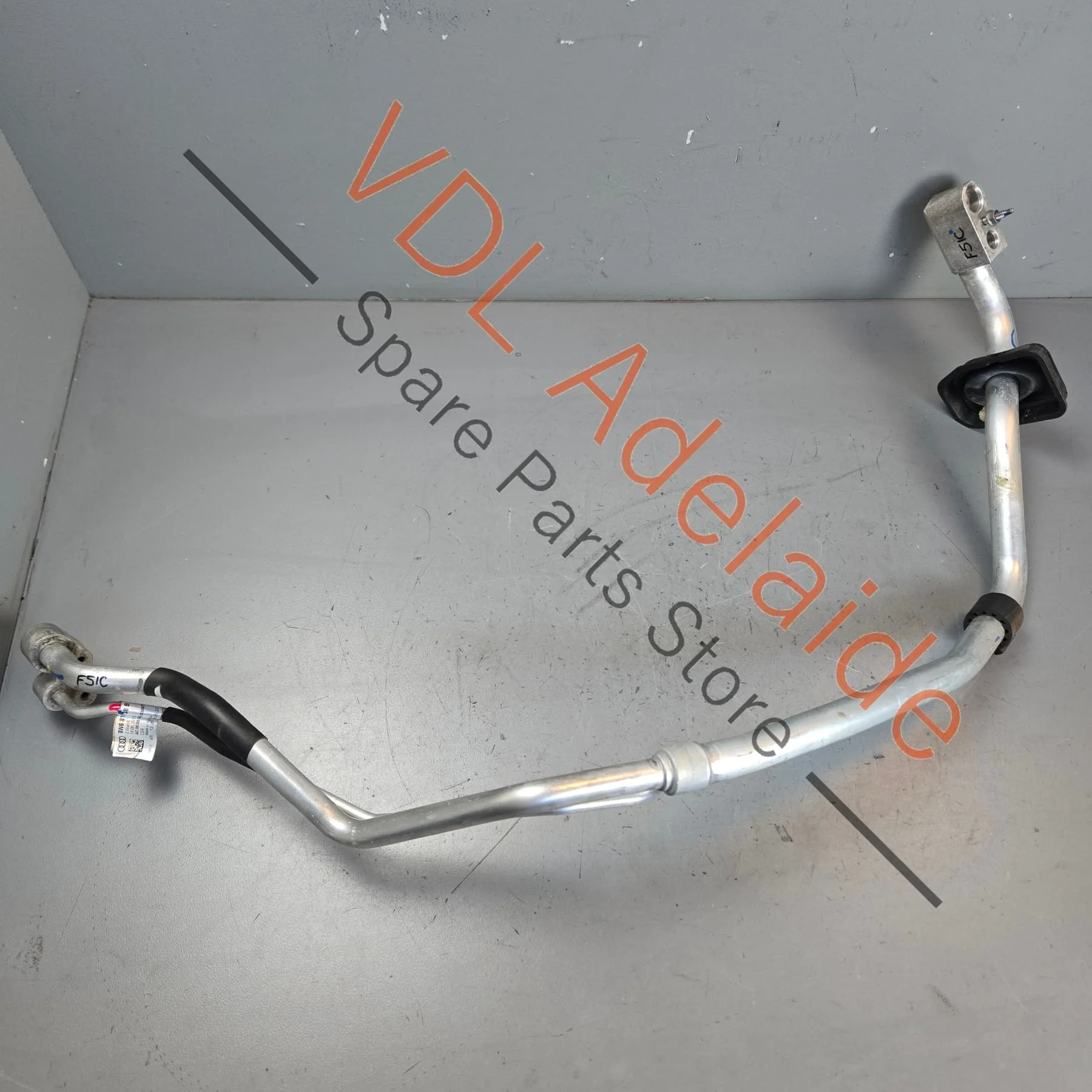 Audi A4 A5 B9 Front Left Air Conditioning Refrigerant Pipe Aluminium 8W6816738B