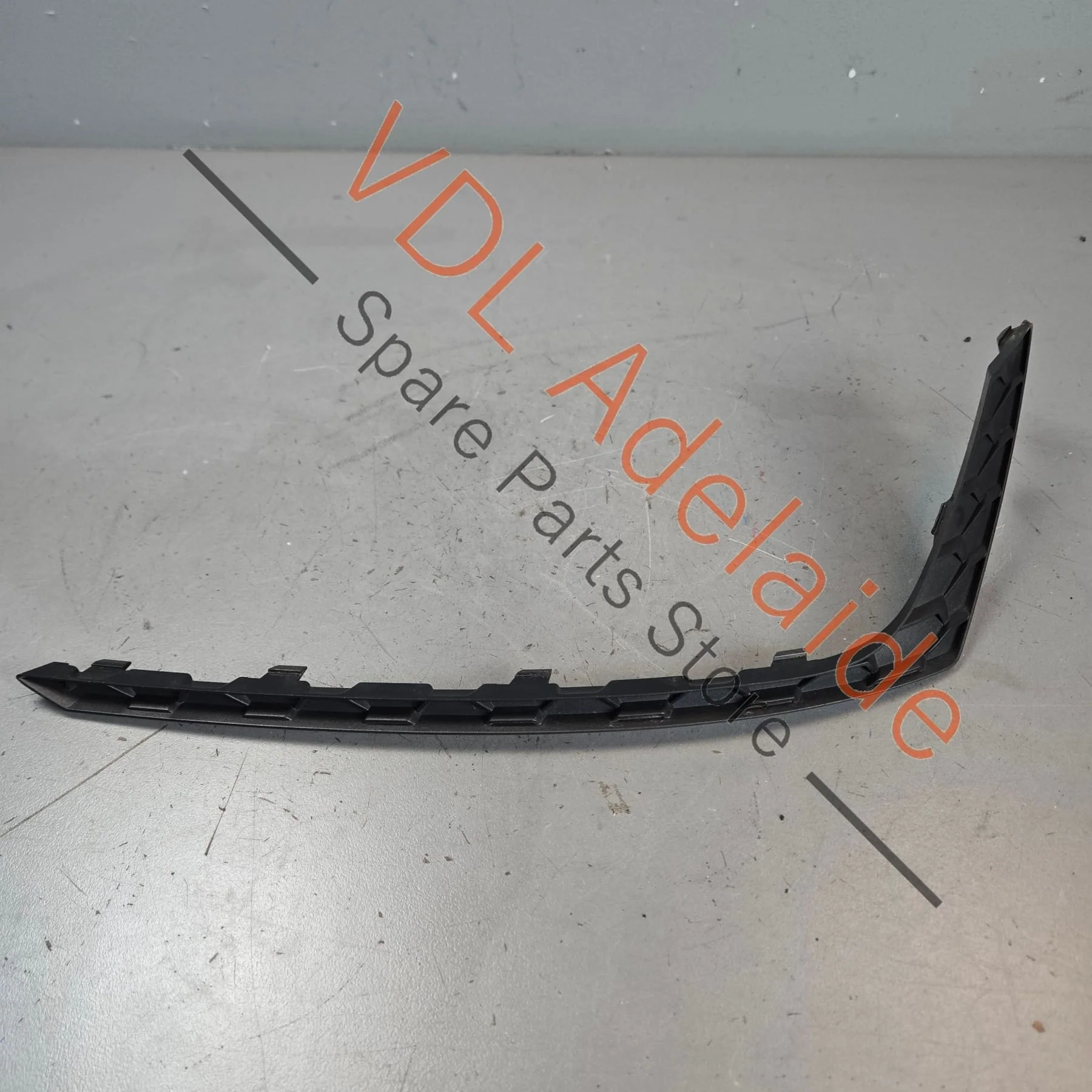 Audi S5 B9 F5 Rear Left Bumper Honeycomb Trim Insert 8W6807823C - Image 7