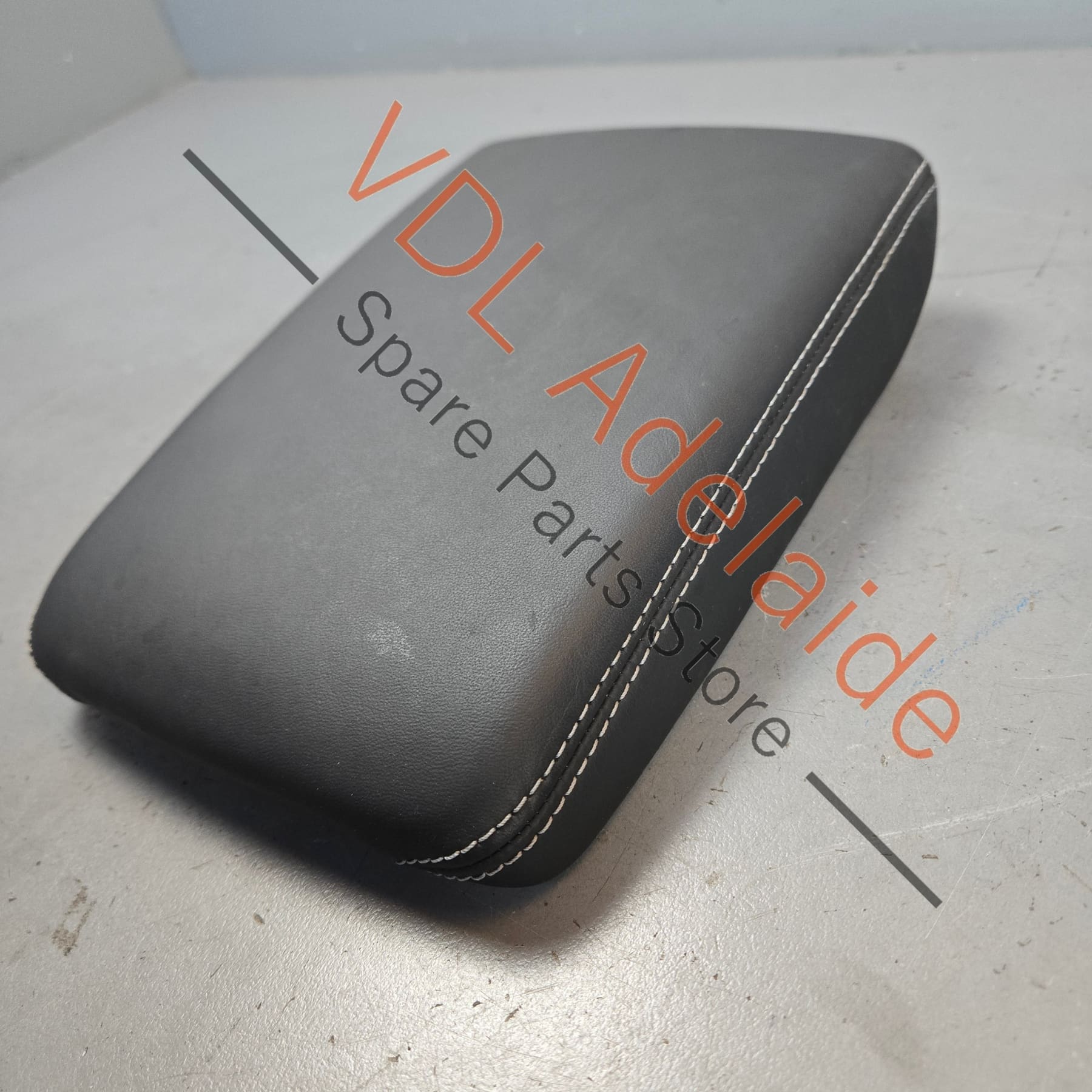 Genuine Audi S4 S5 F5 B9 Centre Console Armrest 8W0864207J EWL Black Leather