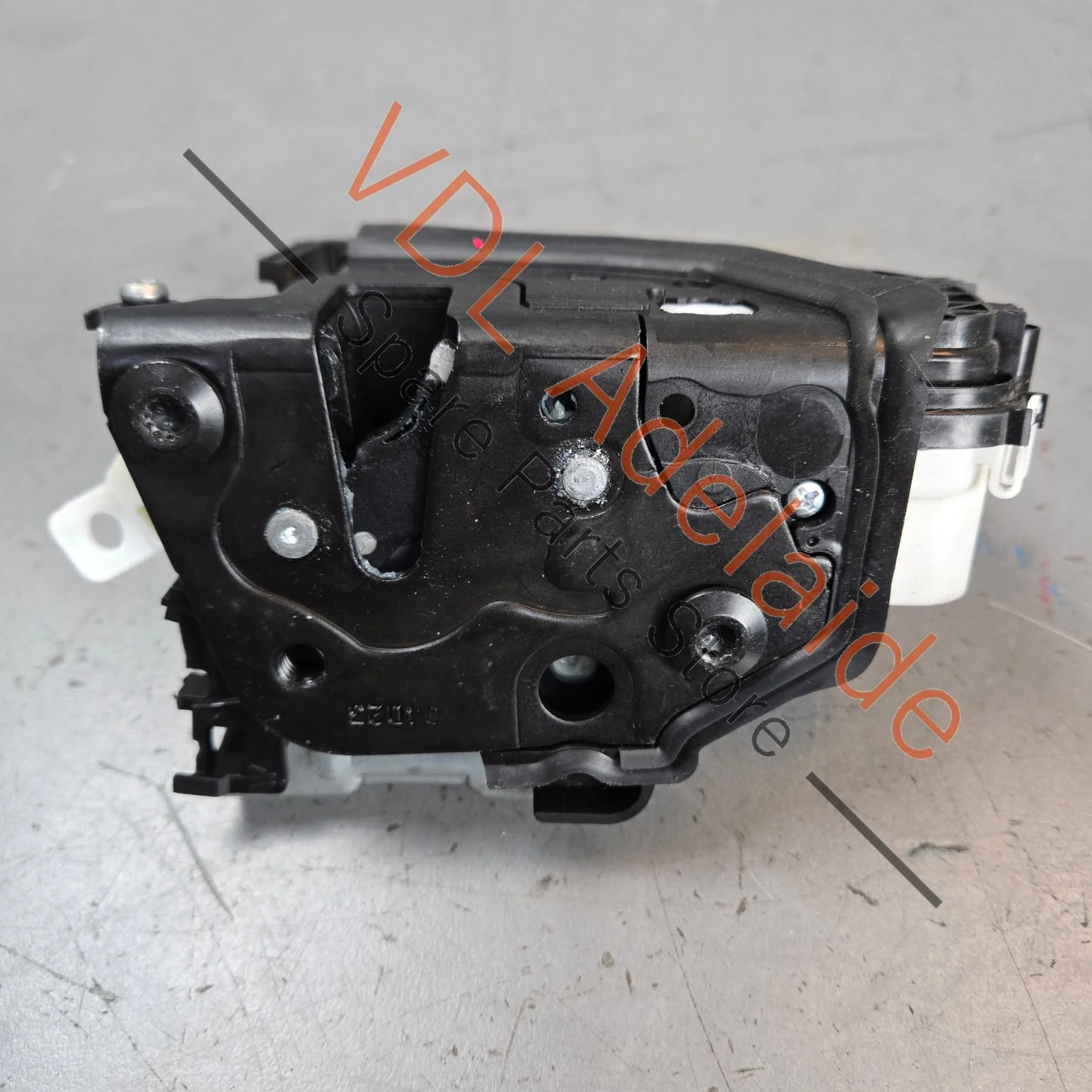 Audi A5 S5 RS5 B9 F5 Front Right Door Lock 8X2837016E - Image 4