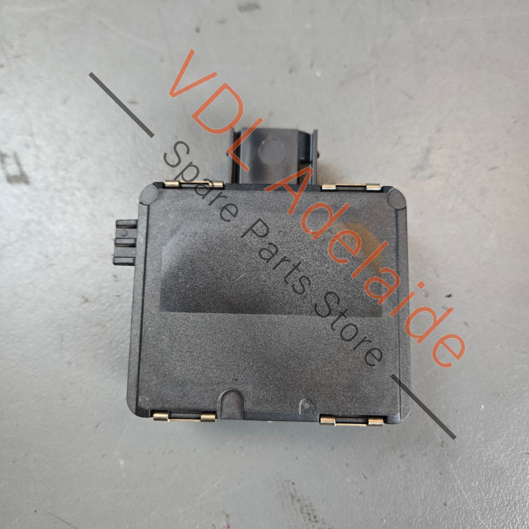 Audi A5 S5 RS5 B9 Rear Blind Spot Radar Sensor Lane Assist Master Right 4M0907566G - Image 2