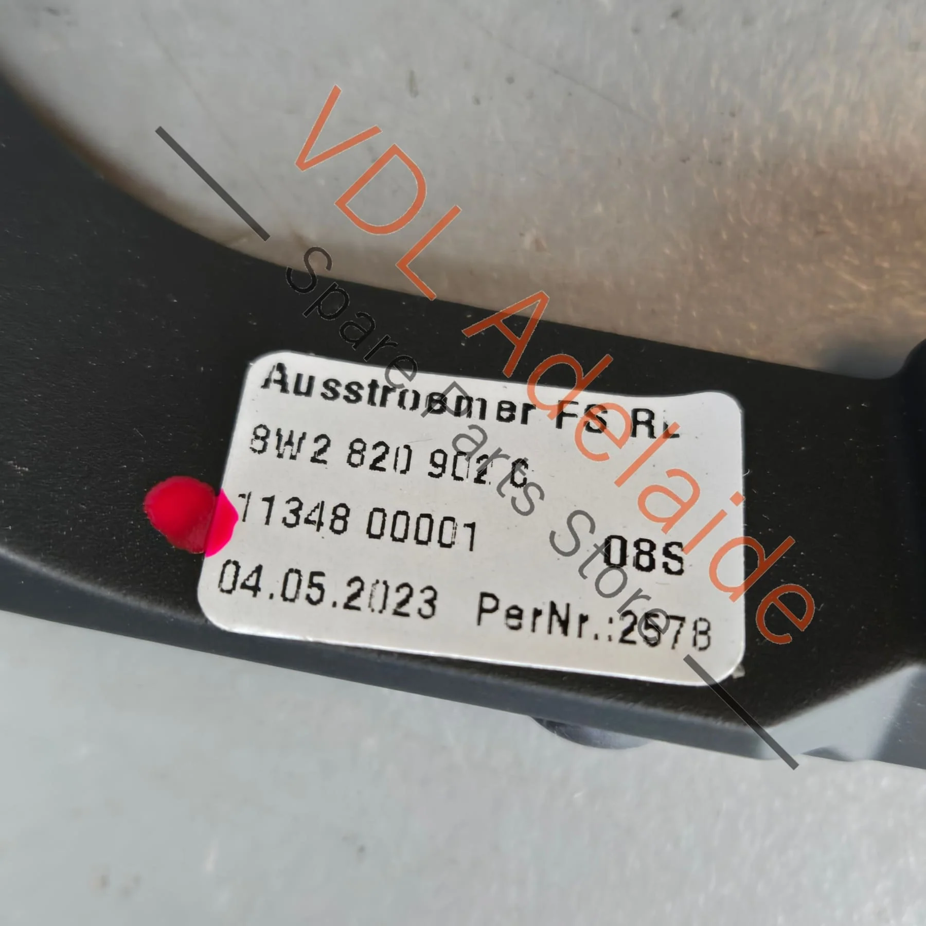 Audi A4 A5 B9 RHS Right Dashboard Air Vent for Air Conditioning 8W0820902C - Image 5