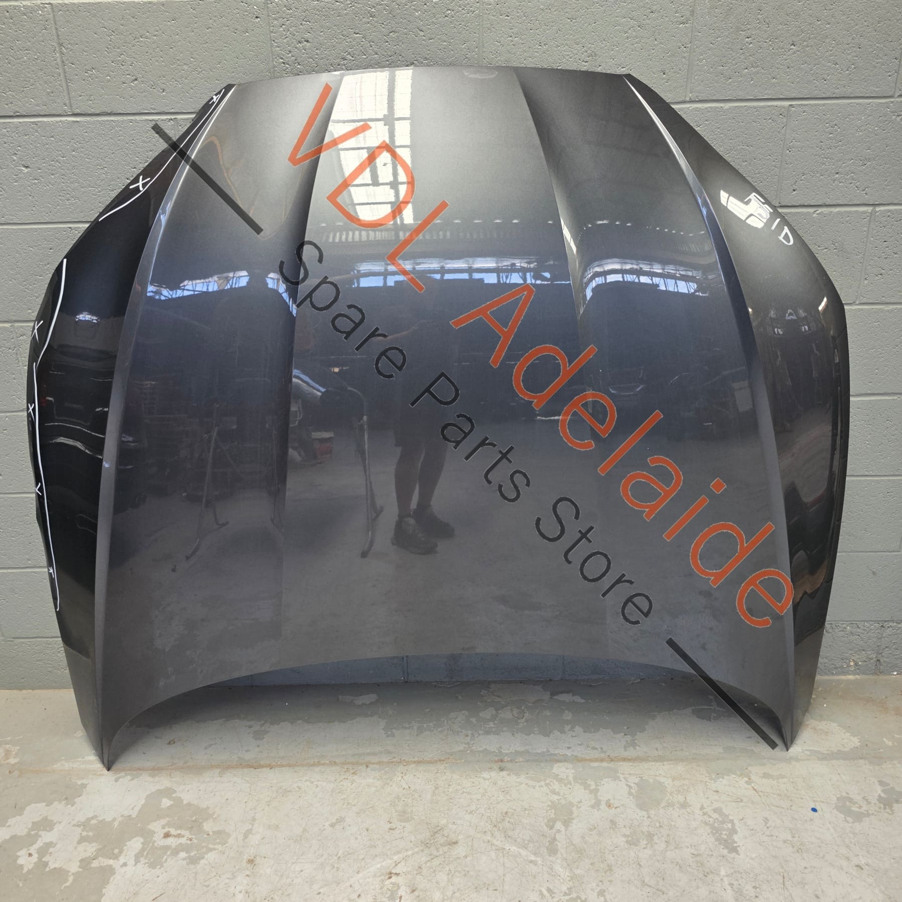 Audi A5 S5 RS5 B9 F5 Bonnet Panel **some damage** 8W6823029