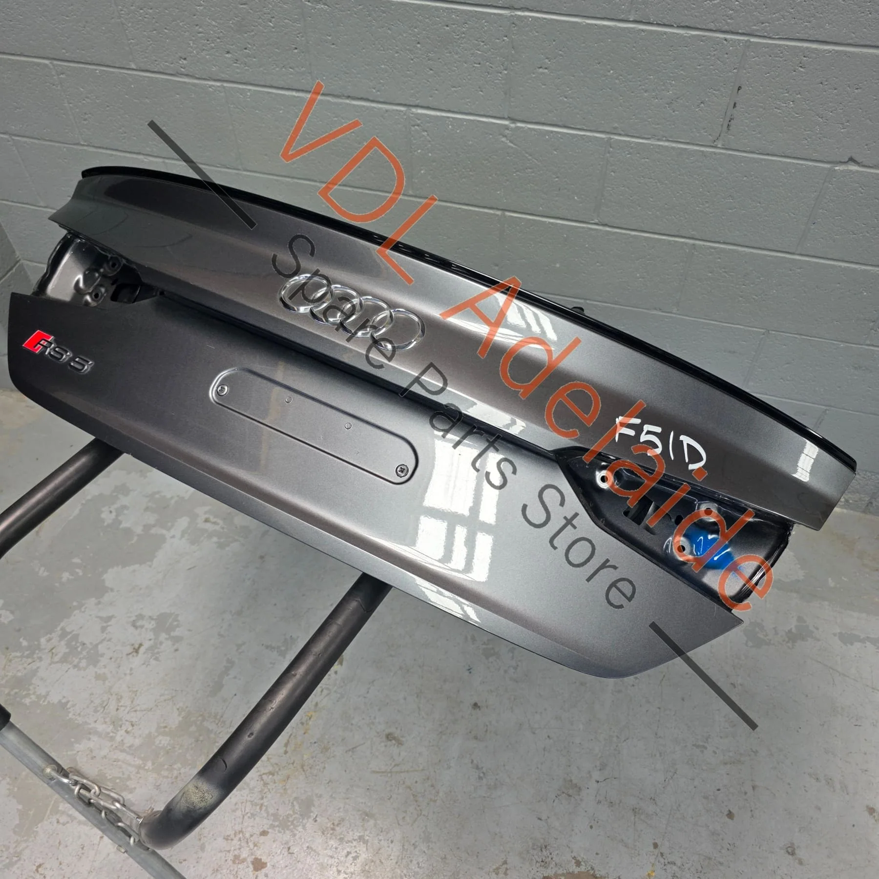 Audi A5 S5 RS5 Rear Trunk Boot Panel with Factory Spoiler Daytona Grey Pearl LZ7S/6Y/Z7S 8W6827933B GRU 8W6827025E - Image 3