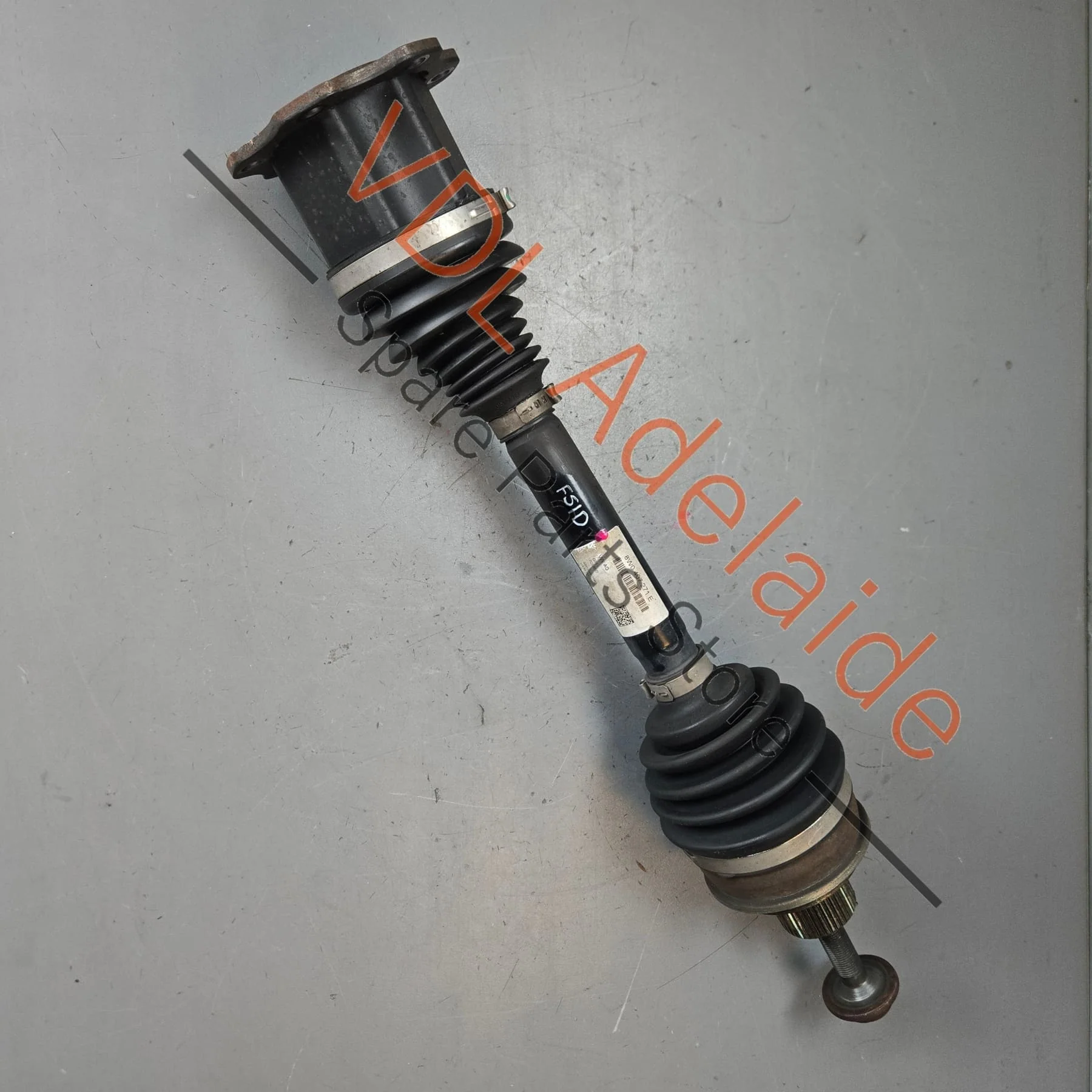 Audi RS4 B9 RS4 A4 A5 V6 Front Axle Driveshaft CV 8W0407271E for left or right front