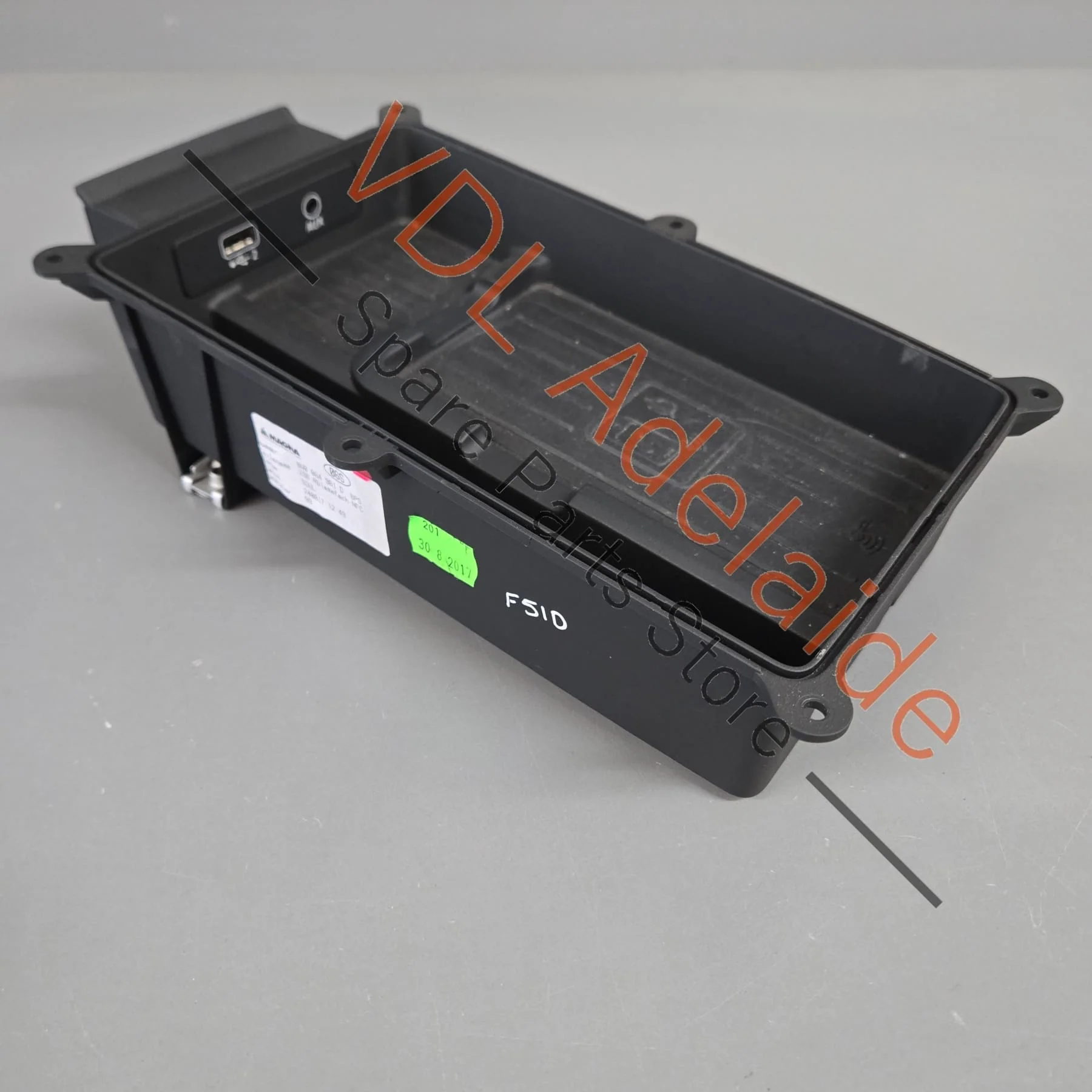 Audi RS5 F5 B9 Wireless Phone Charger in Centre Console 8W0864981D 8W0035708 - Image 4