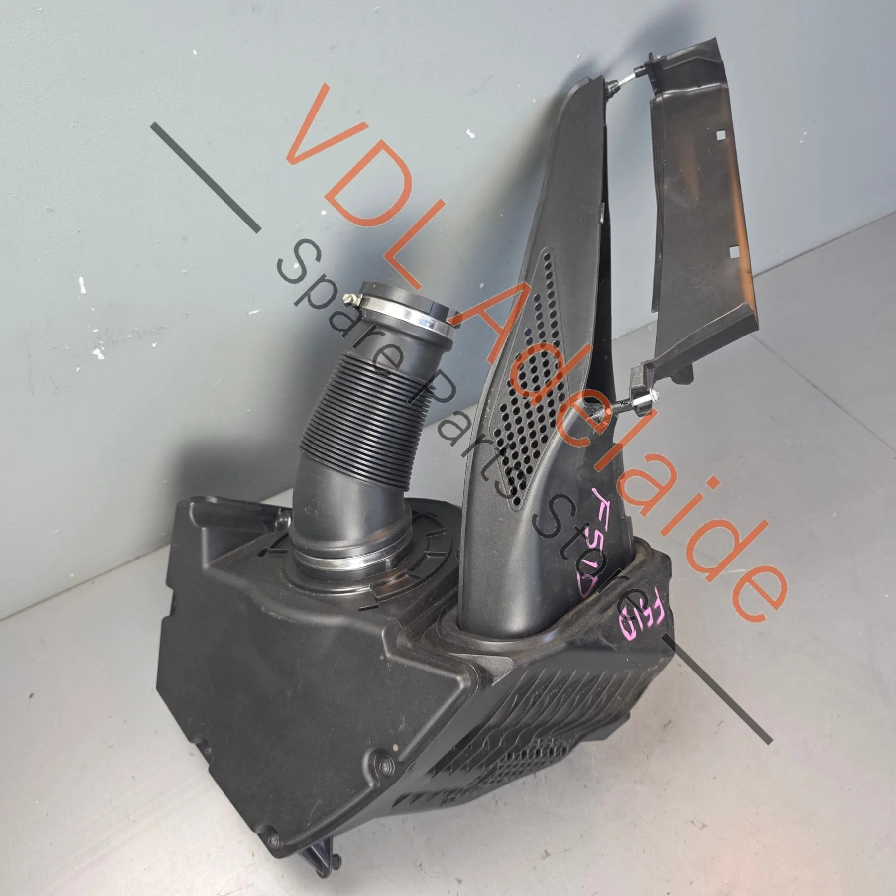 Audi RS4 RS5 B9 2.9 V6 Original OEM Air Filter Assembly 8W0133837R