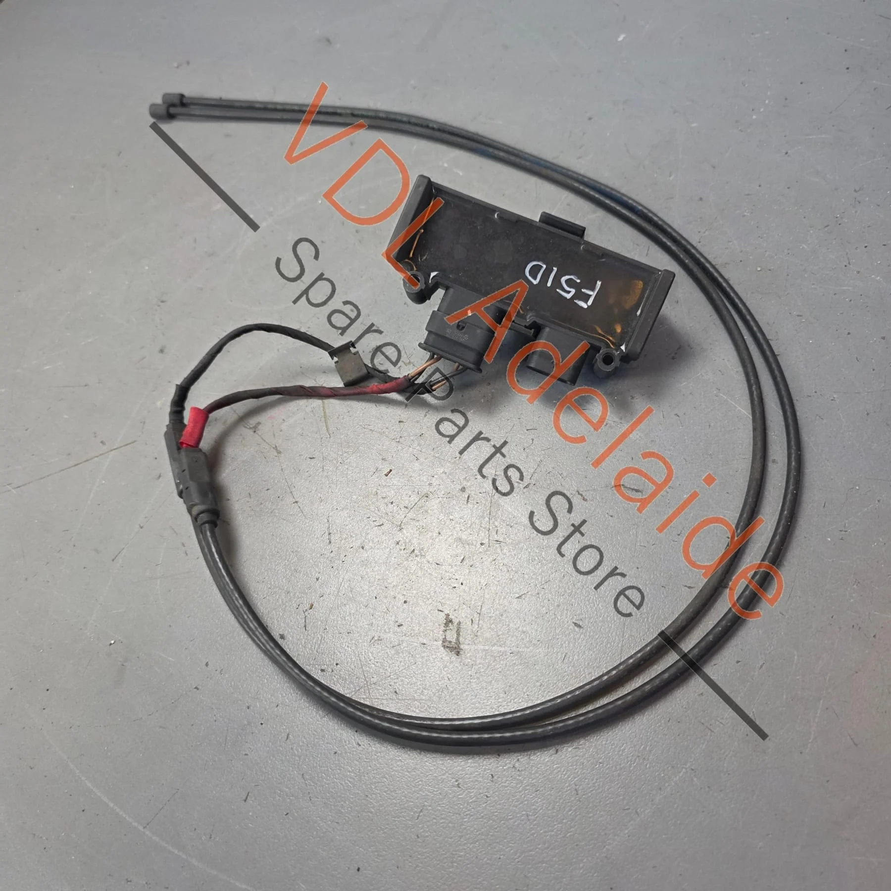 Audi VW 3AA962243H Rear Bumper Control Unit for Boot Trunk Opening w Sensor 8W0962239