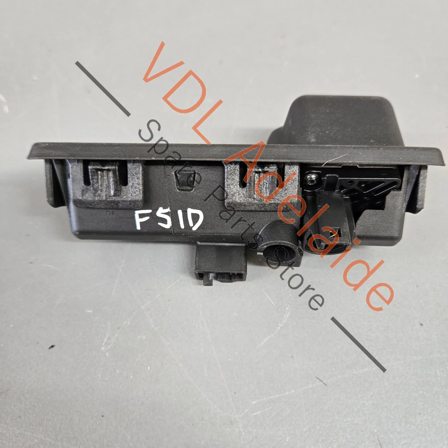 Audi A5 S5 RS5 F5 B9 Rear View Camera & Trunk Boot Release Button 8W8827566A - Image 3