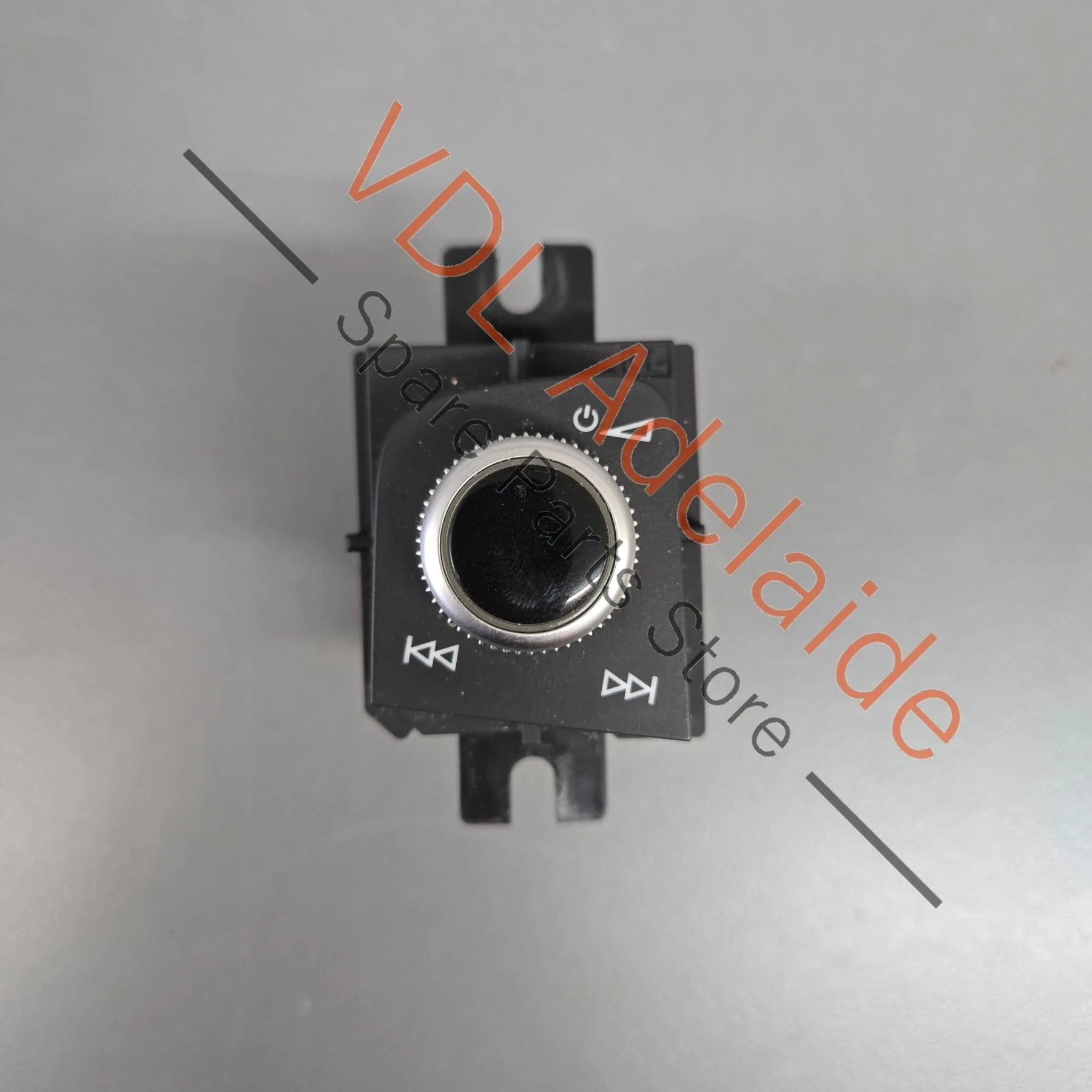 Audi A4 S4 RS4 B9 Radio Volume Control Switch for Media Centre Console Suit RHD 8W2919616