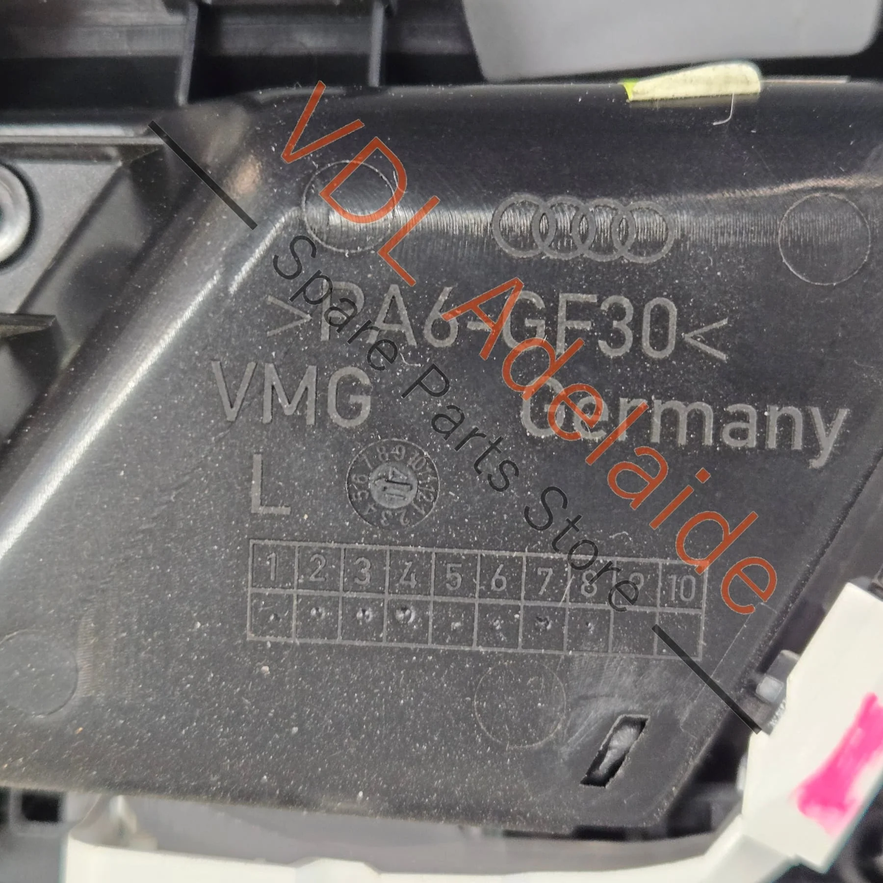 Audi RS4 RS5 B9 Interior Door Handle Left 8W6837019C 4PK - Image 6