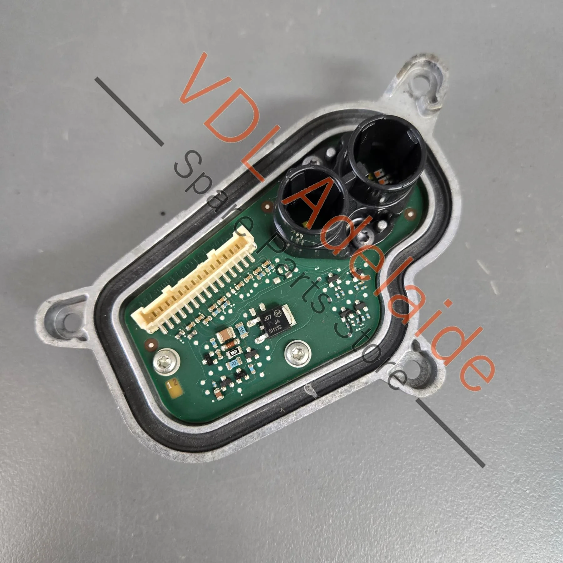 Genuine OEM Audi A5 S5 RS5 B9 Left Headlight Indicator Control Module 8W6998473C - Image 2