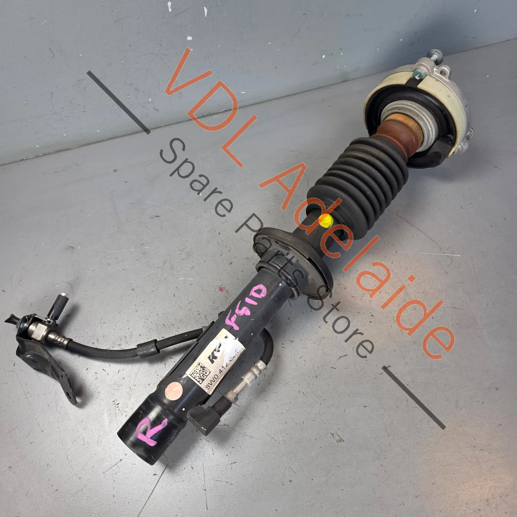 Audi RS4 RS5 KYB Front Right Shock Absorber 8W0412024 8W0412020