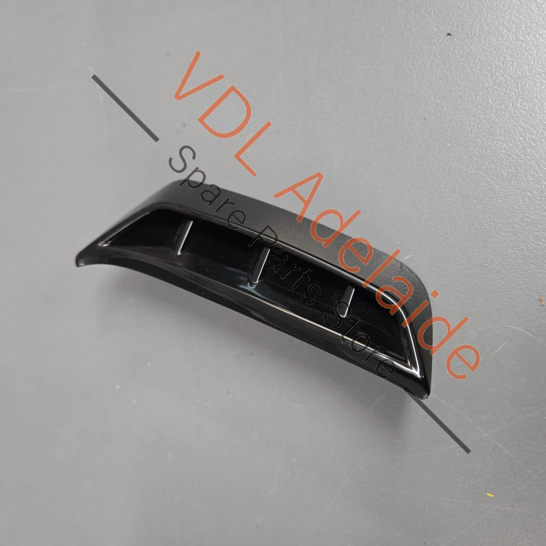 Audi RS5 front Right Fender Trim Filler Panel Gloss Black Exterior Molding 8W6853174