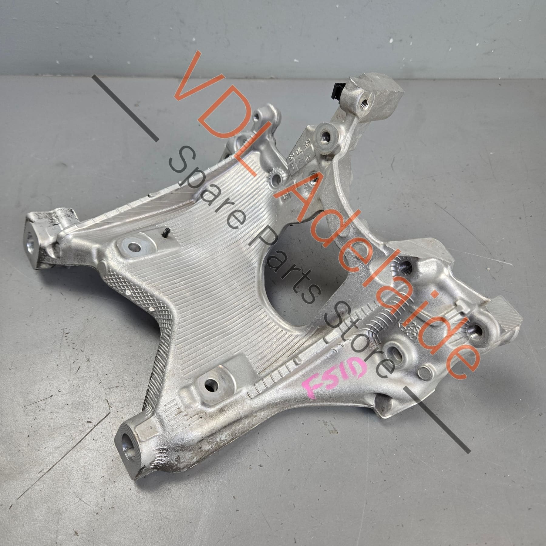 Audi A4 A5 Left Engine Mounting Bracket Subframe 8W0399295E - Image 4