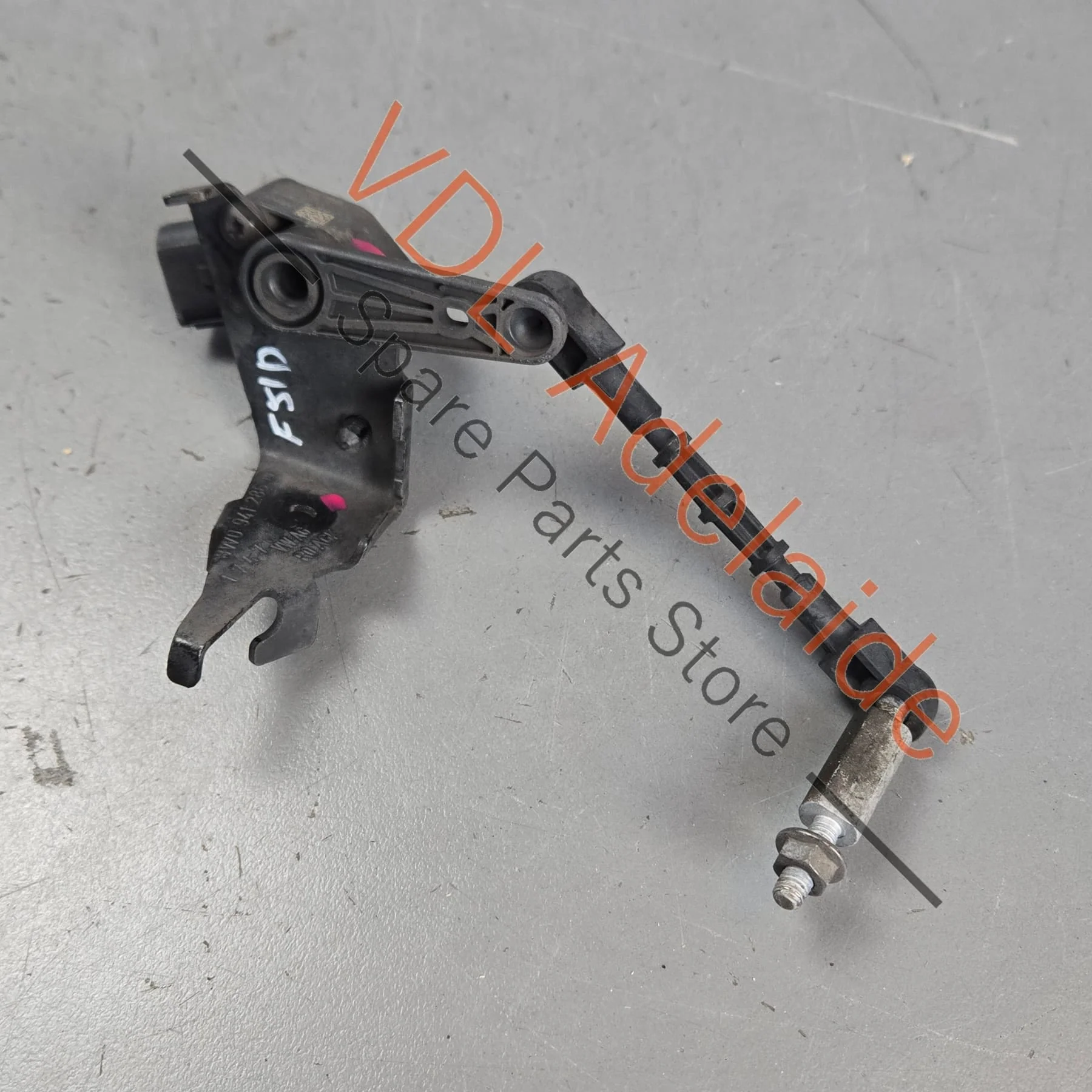 Audi RS5 F5 B9 Front Right Suspension Level Sensor 8W0941286E - Image 2