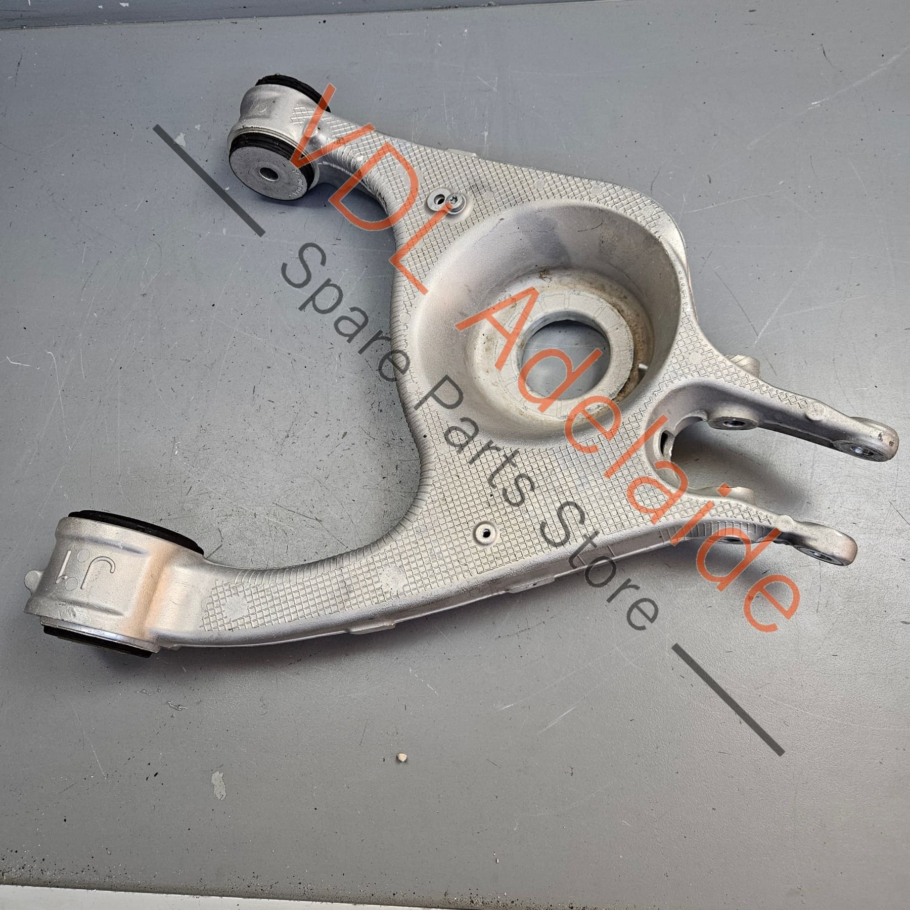 Audi e-Tron Porsche Taycan Rear Left Suspension Wishbone Control Arm 9J1505311A 9J1505375A