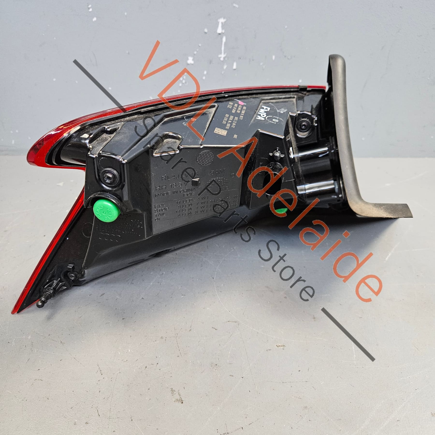 Audi e-Tron GT Rear Right Tail Light Lamp LED 4J3945092 - Image 8