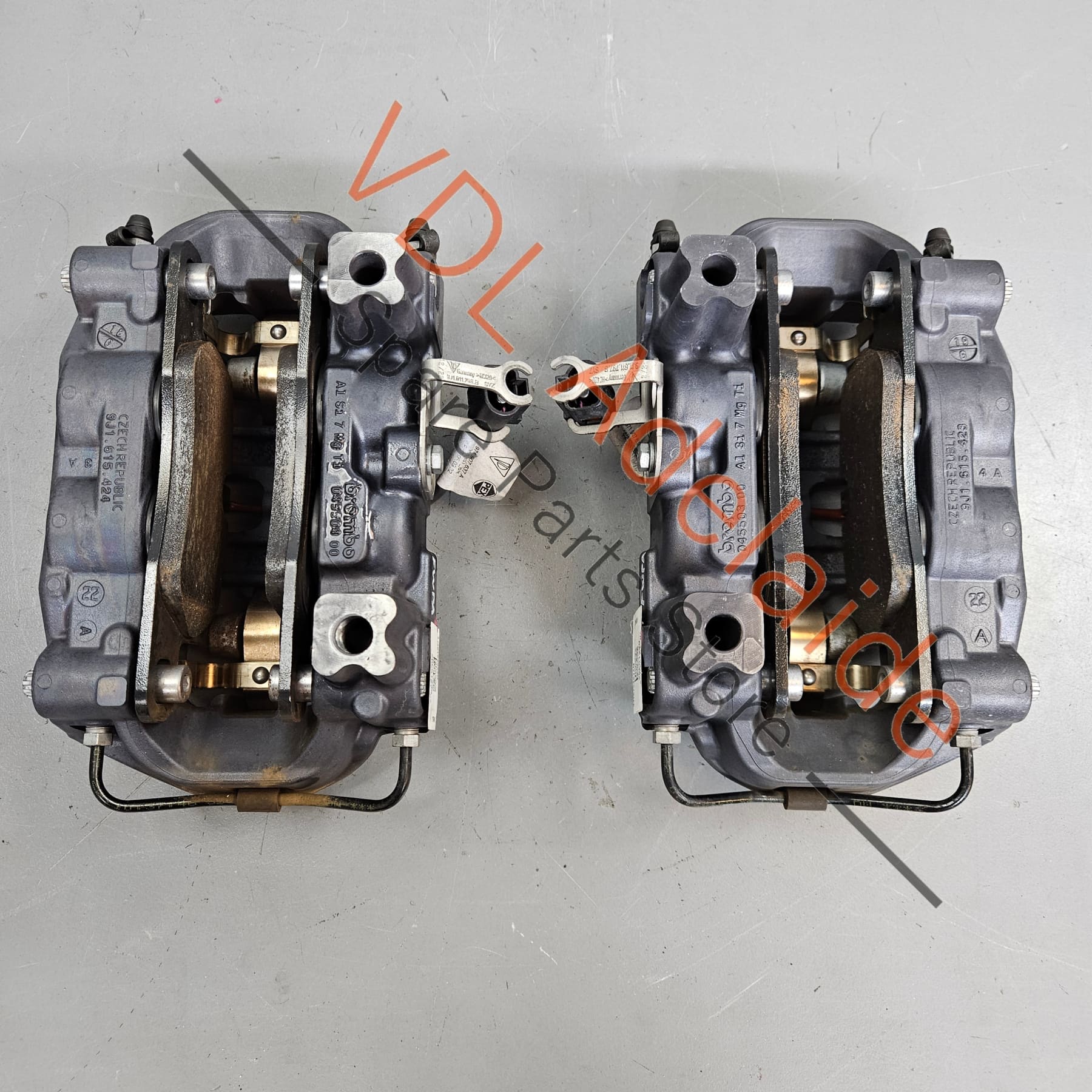 Audi e-Tron GT Brembo 4x Piston Rear Brake Caliper set fits 358mm x 28mm rotor 4J3615423K 4J3615424K 9J1615423 9J1615424 - Image 3