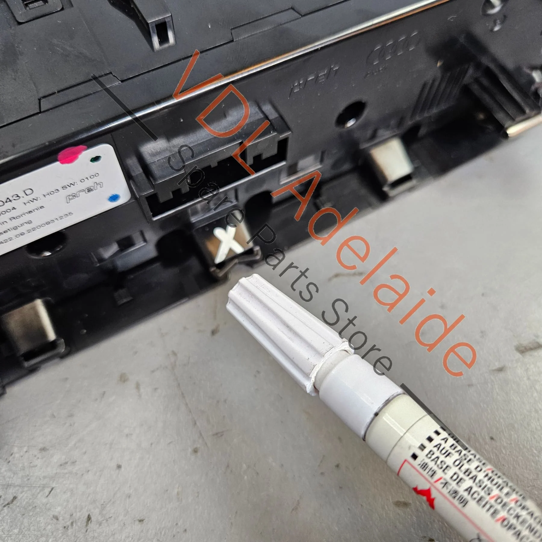 Audi e-Tron GT Centre A/C Air Conditioning Climate Display Switch 4J3820043K 4J3820043D - Image 4