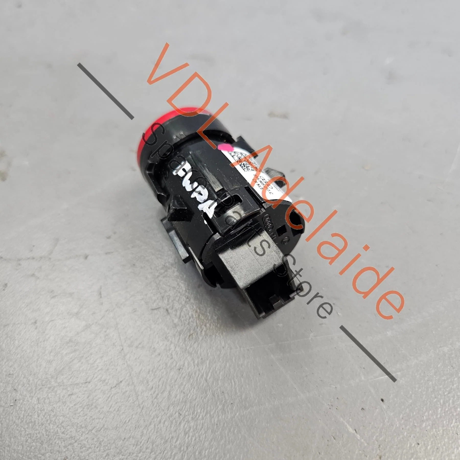 Audi e-Tron Start Stop Switch Red 83A905217C - Image 3