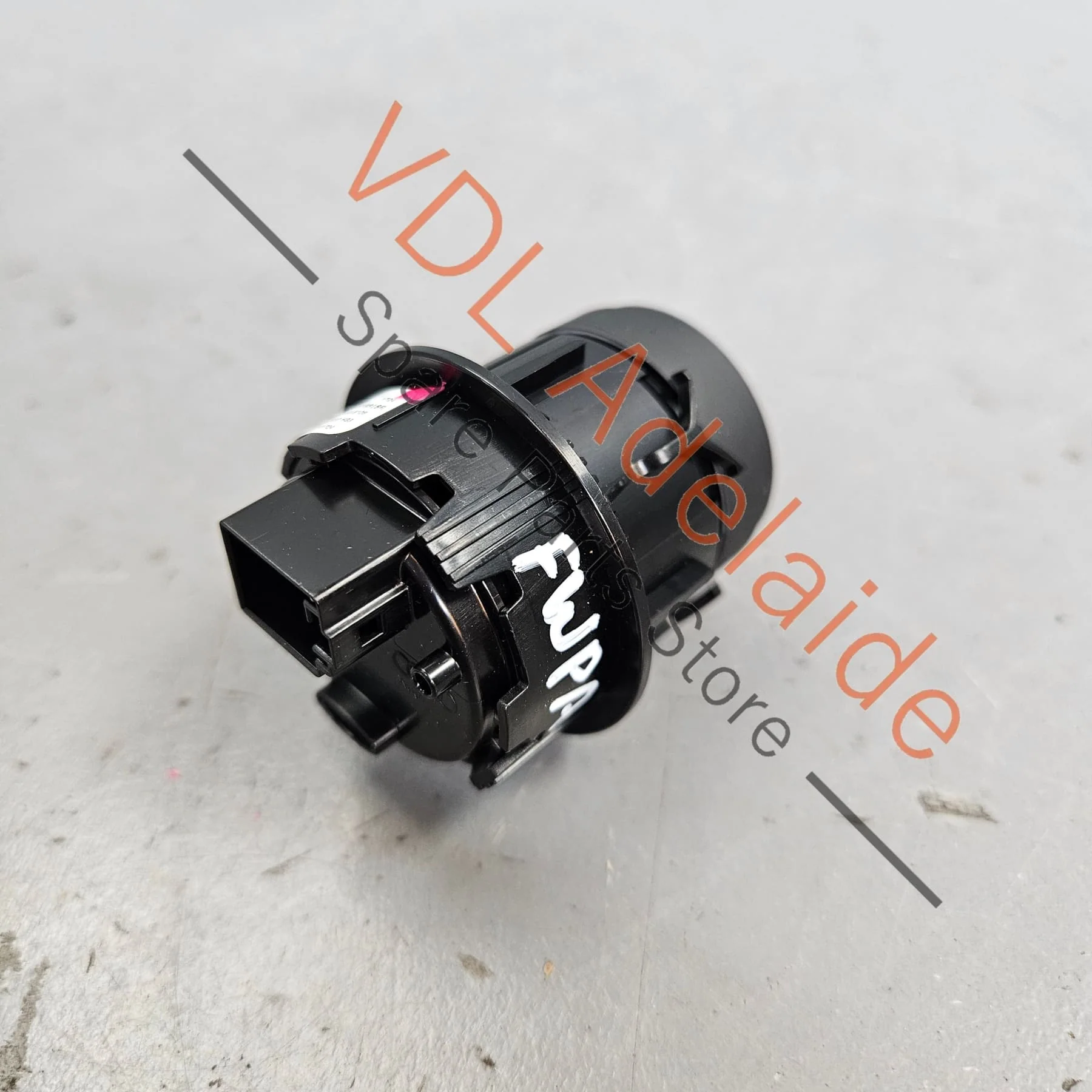 Audi e-Tron Volume Control Switch 8Y0919616B - Image 3