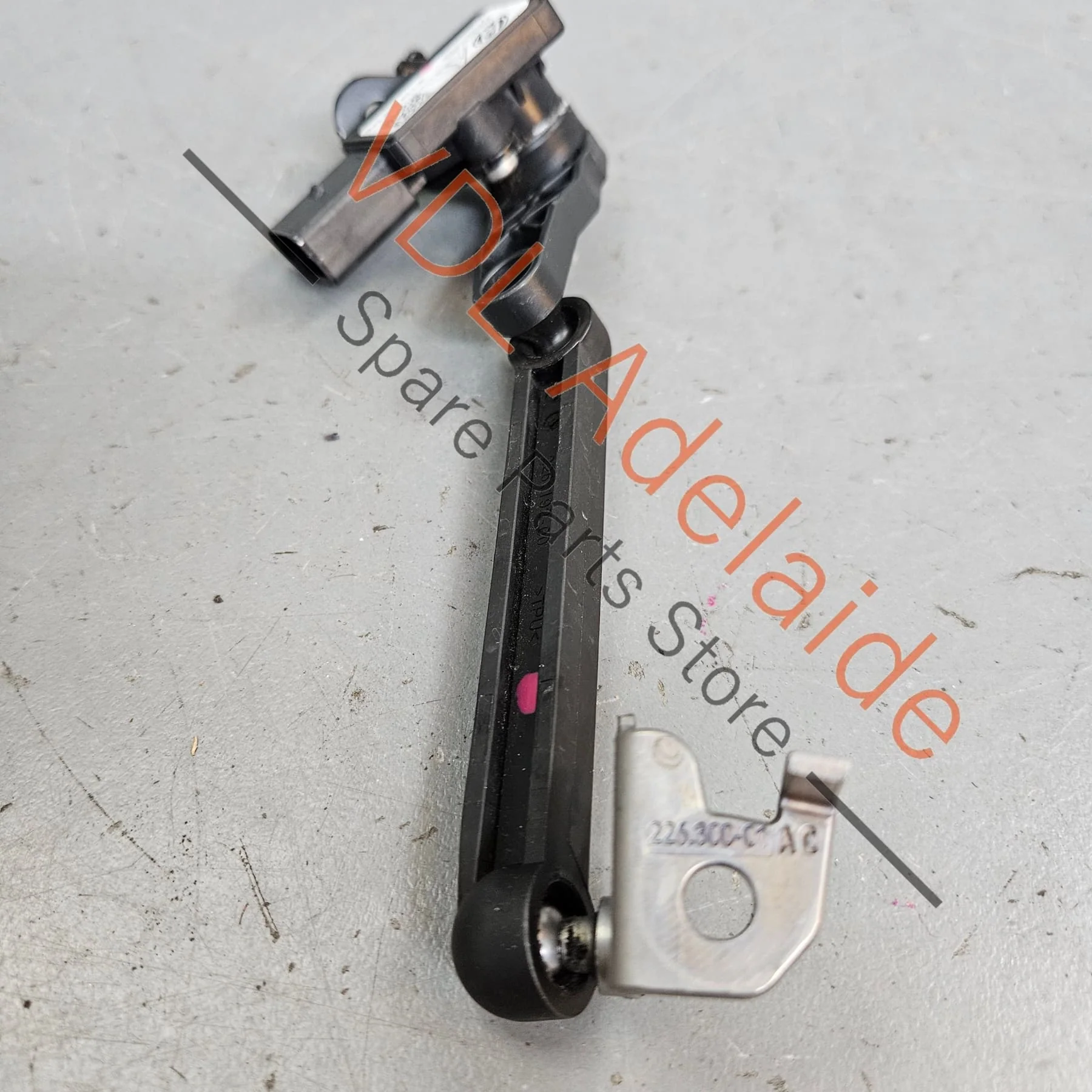 Audi e-Tron Porsche Taycan Right Rear Suspension Level Sensor 9J1616571B - Image 4