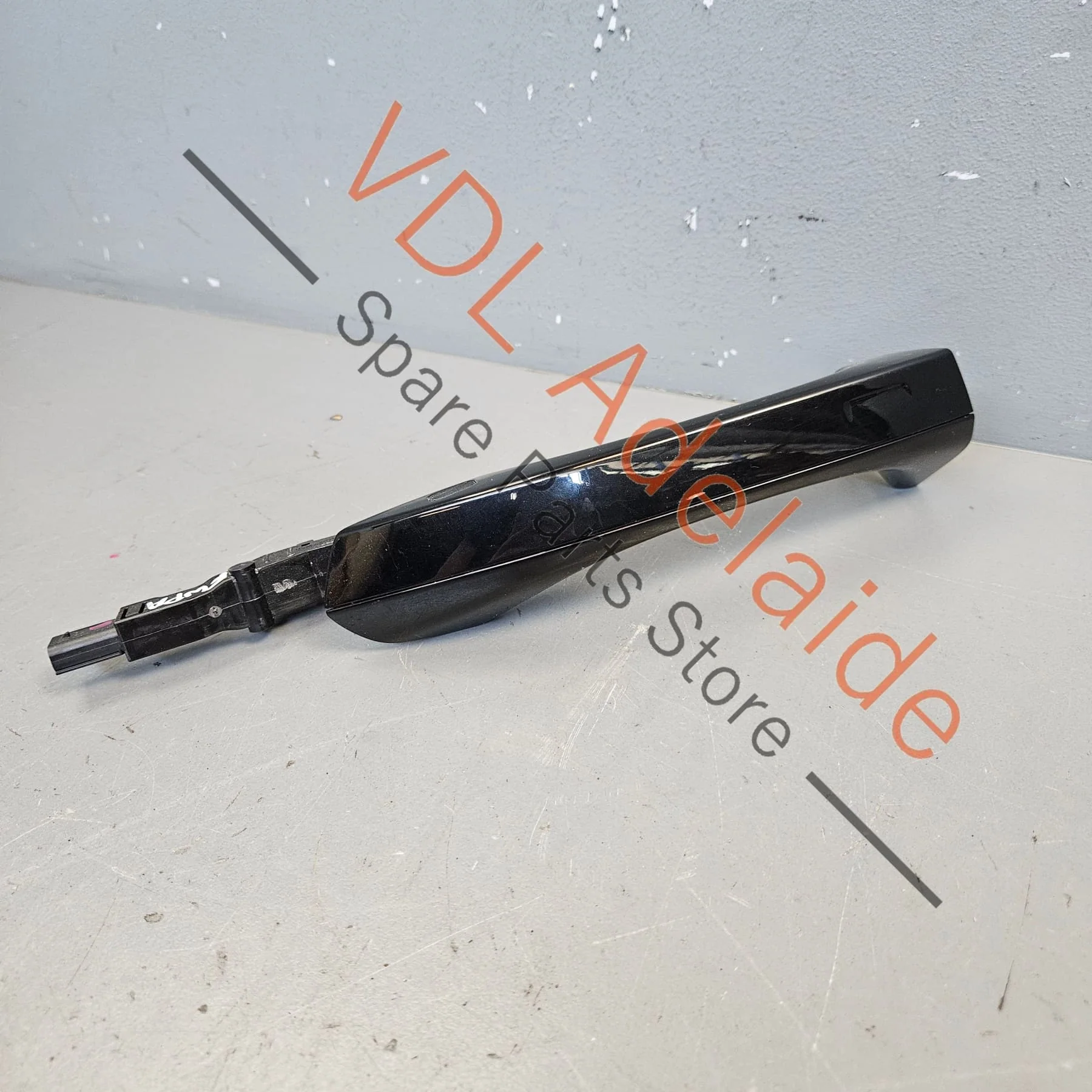 Audi e-Tron Keyless Entry Exterior Door Handle w Sensor 4N0927754 4N0837208A Right Side RHS