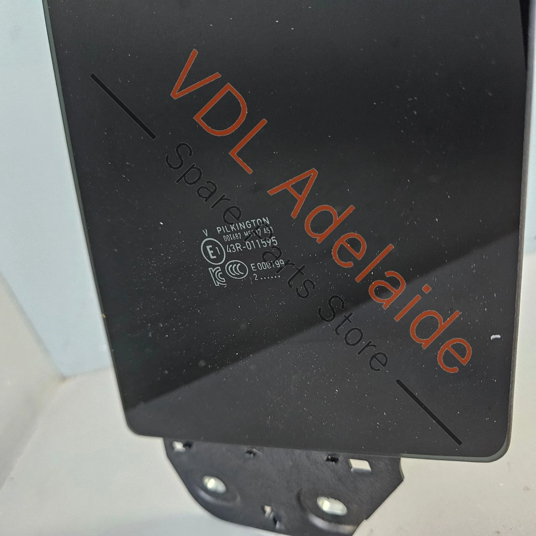 Audi e-Tron GT Left Side B-Pillar Gloss Black Trim Moulding 9J1845031A - Image 4