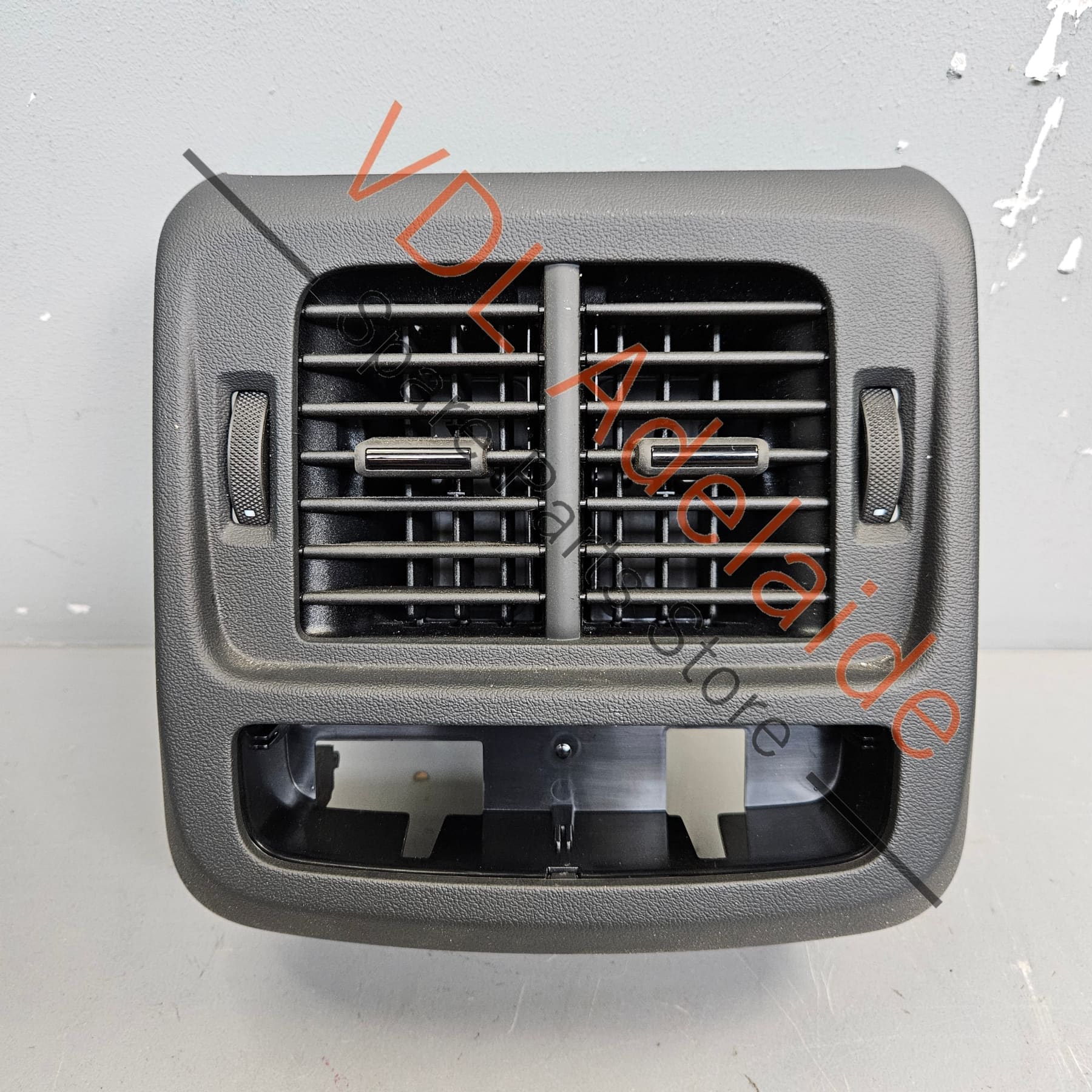 Audi e-Tron GT Rear Passenger A/C Air Vent 4J3864298 - Image 3