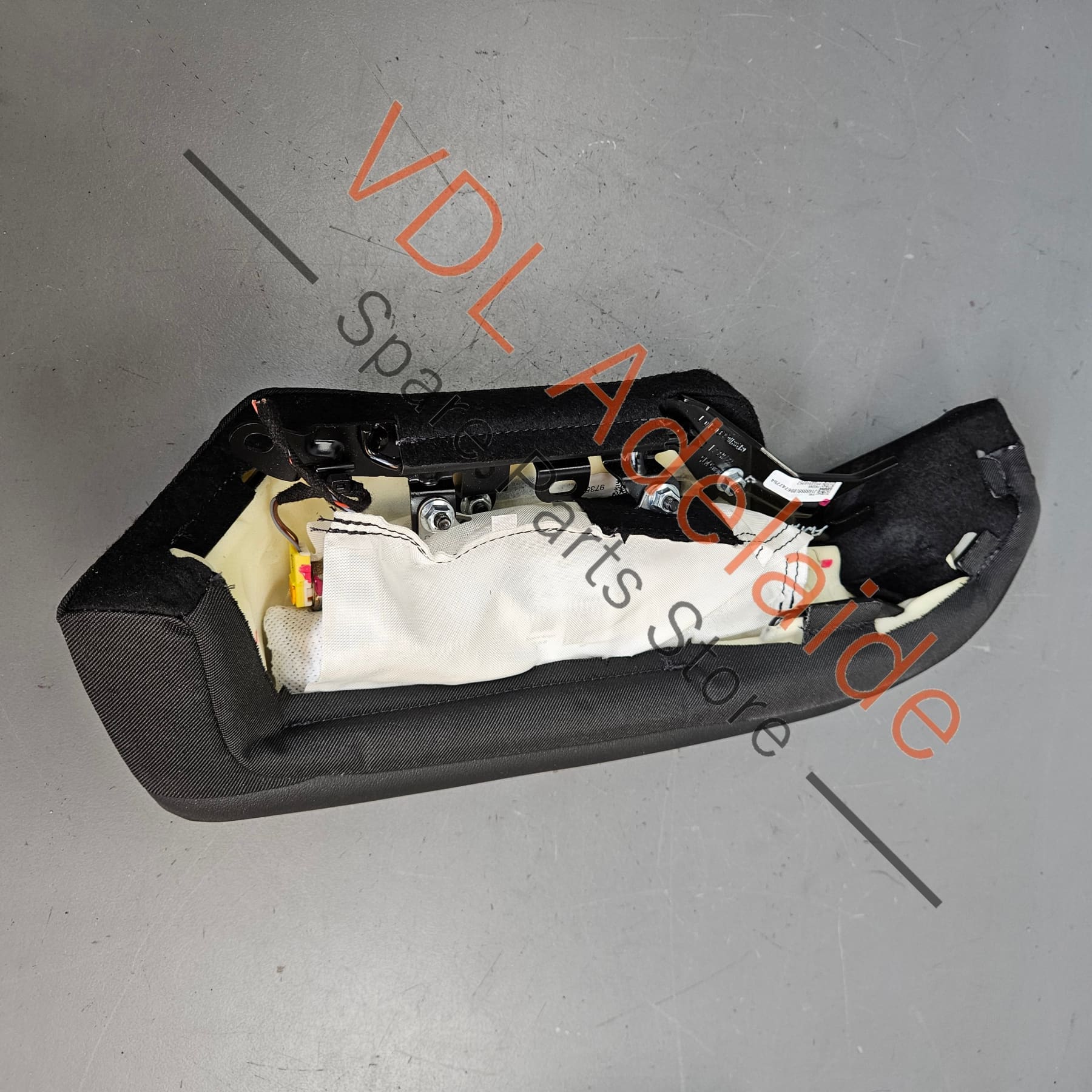 Audi e-Tron GT Rear Left Passenger Airbag Kit 9J1880441E - Image 8