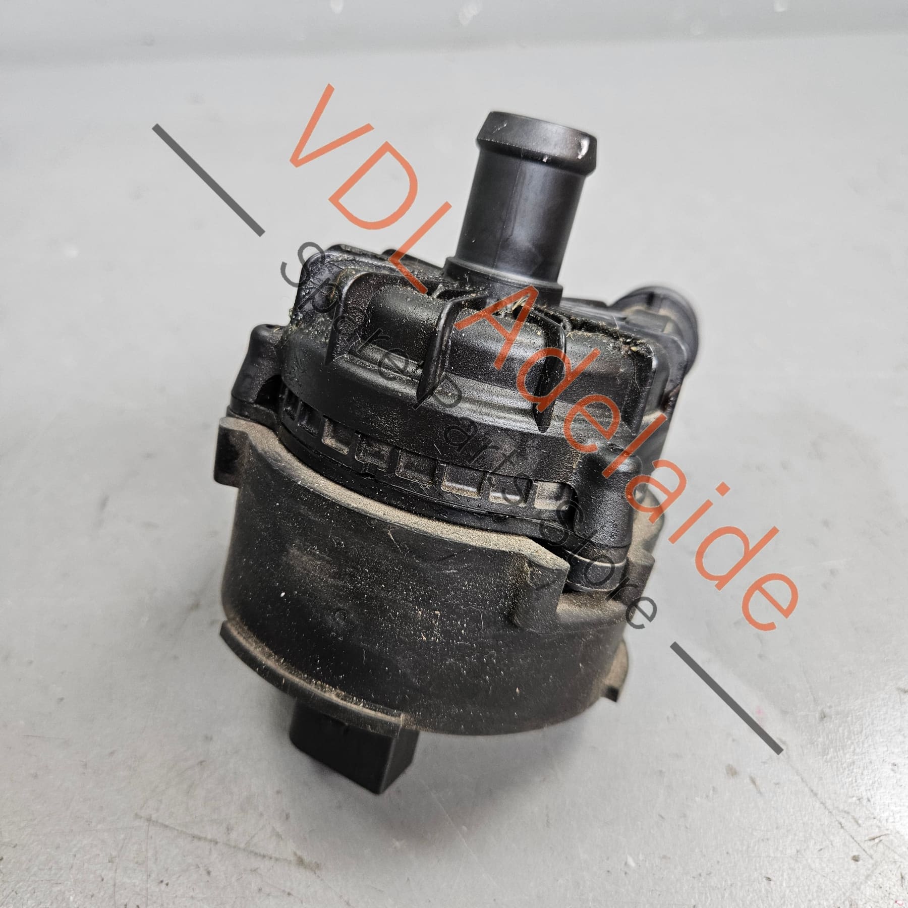 Audi e-Tron Porsche Taycan Electric Coolant Circulation Pump 9J1965567B - Image 3