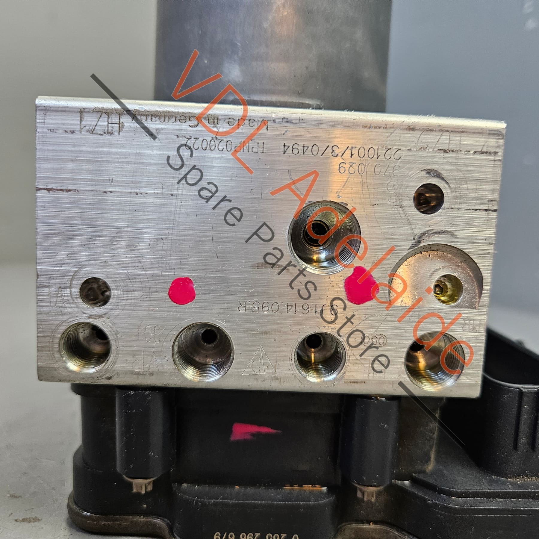 Audi e-Tron Porsche Taycan ABS Brake Hydraulic Pump 9J1614095RY - Image 4