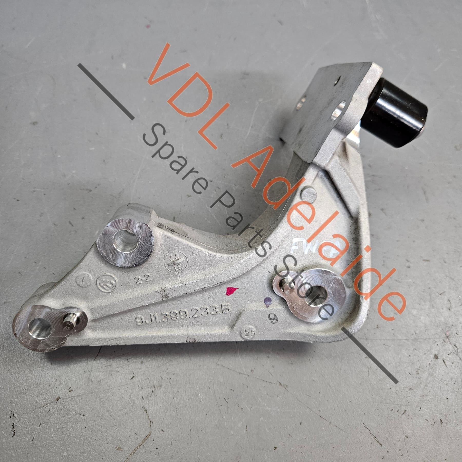 Audi e-Tron GT Engine Transmission Mount Bracket Bushing 9J1399233B