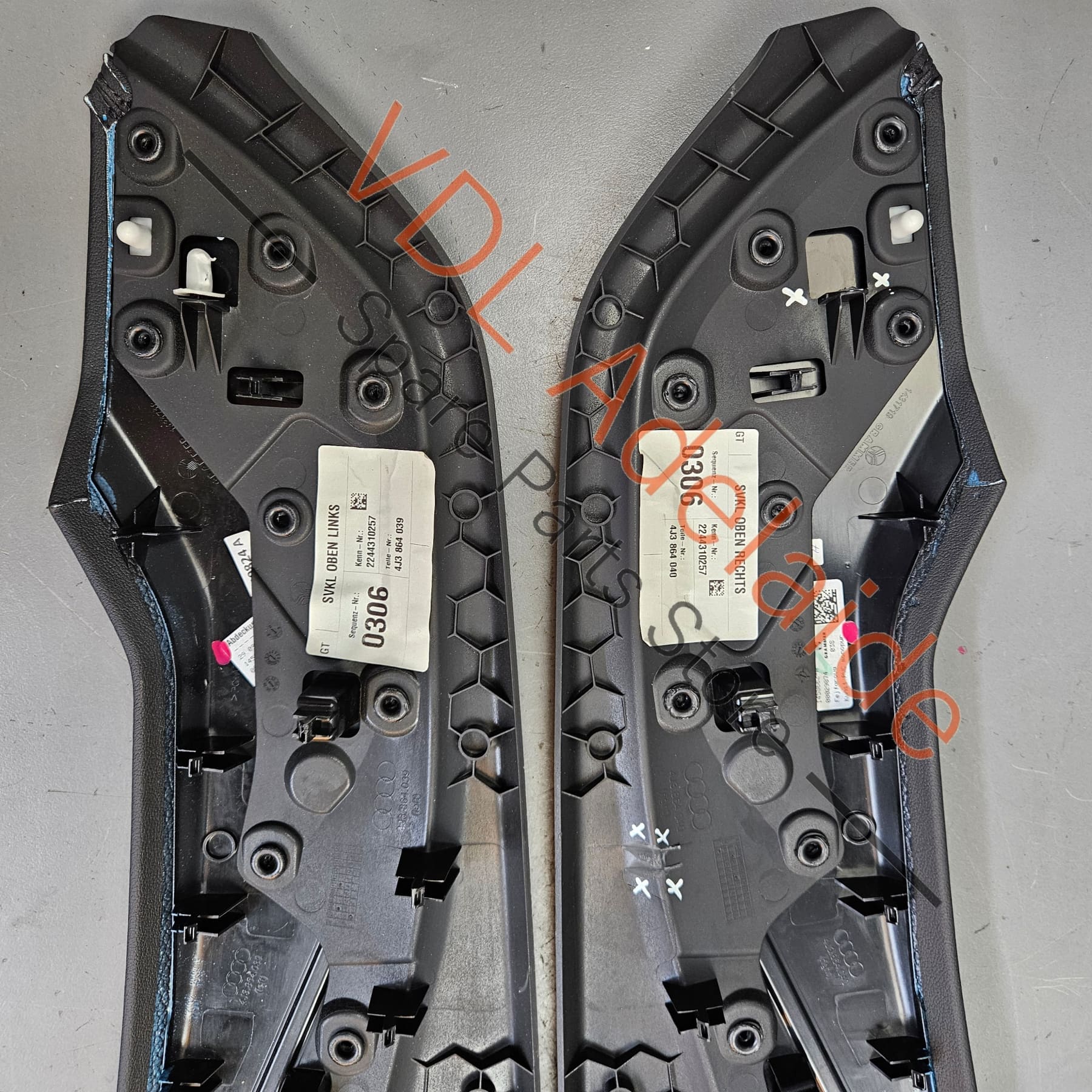 Pair of Audi e-Tron GT Interior Centre Console Leatherette Side Covers 4J3864039 38M 4J3864040 38M - Image 12