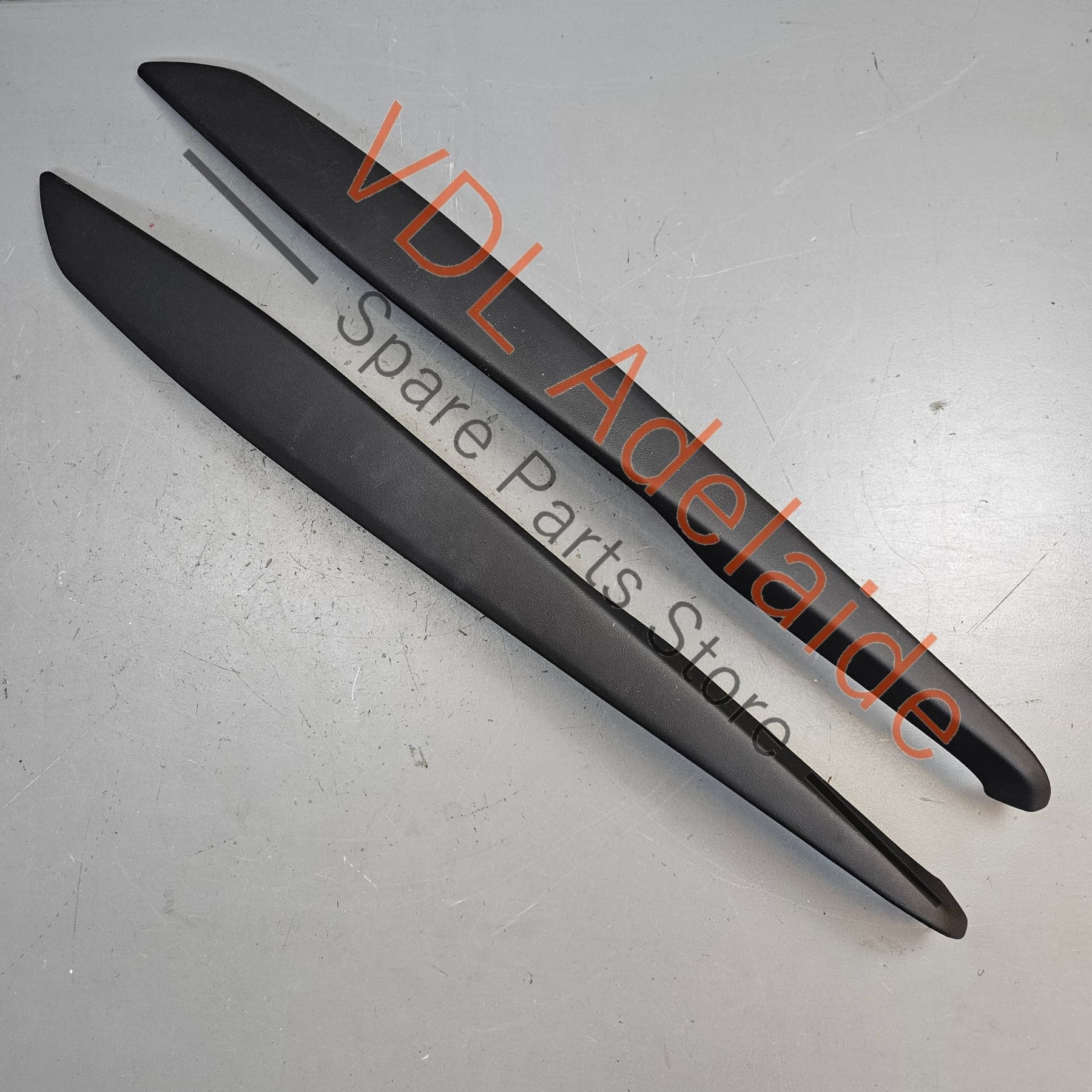 Pair of Audi e-Tron GT Interior Centre Console Leatherette Side Covers 4J3864147 38M 4J3864148 38M - Image 10