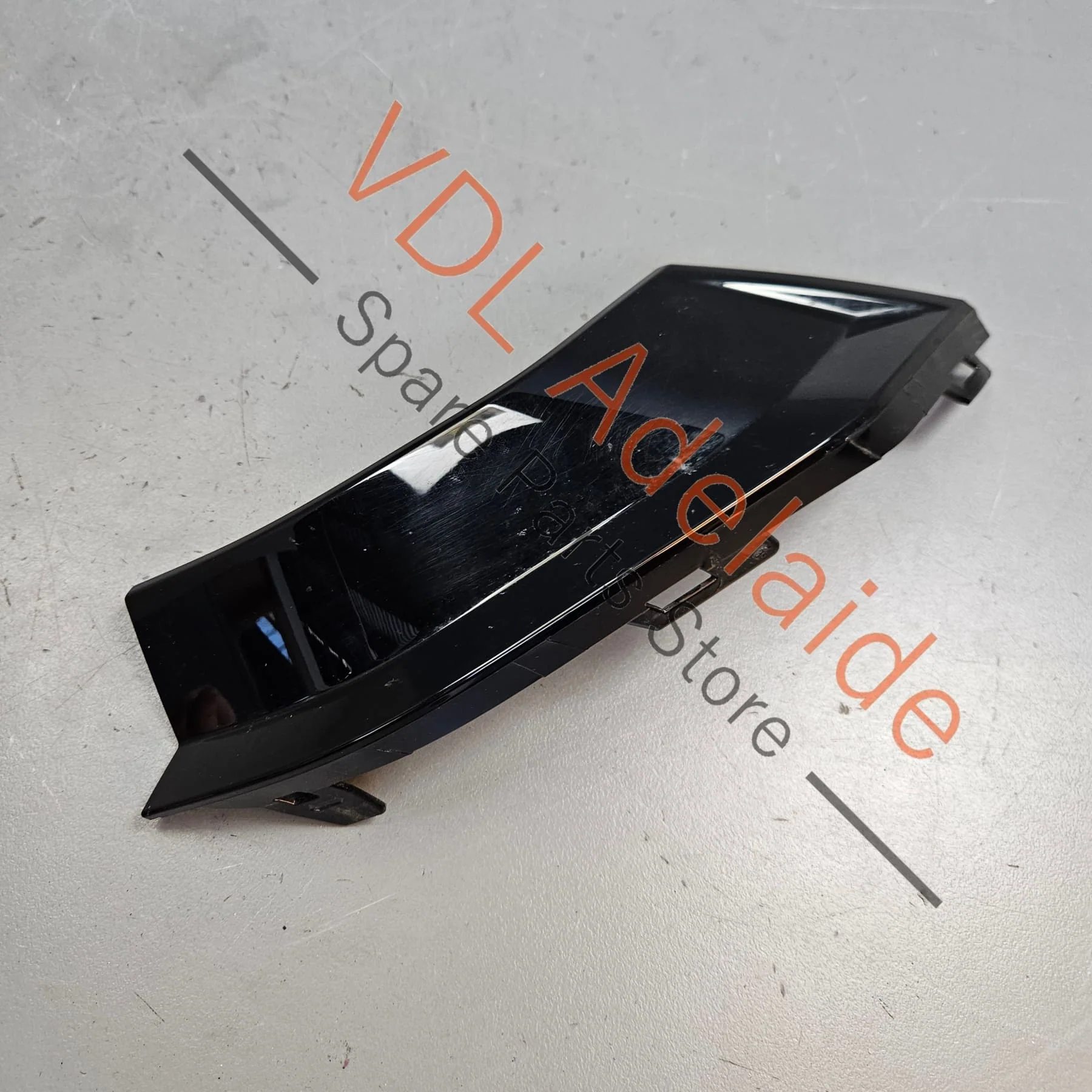 Audi e-Tron GT Rear Bumper Left Corner Trim Gloss Black 4J3807837 Y9B - Image 3