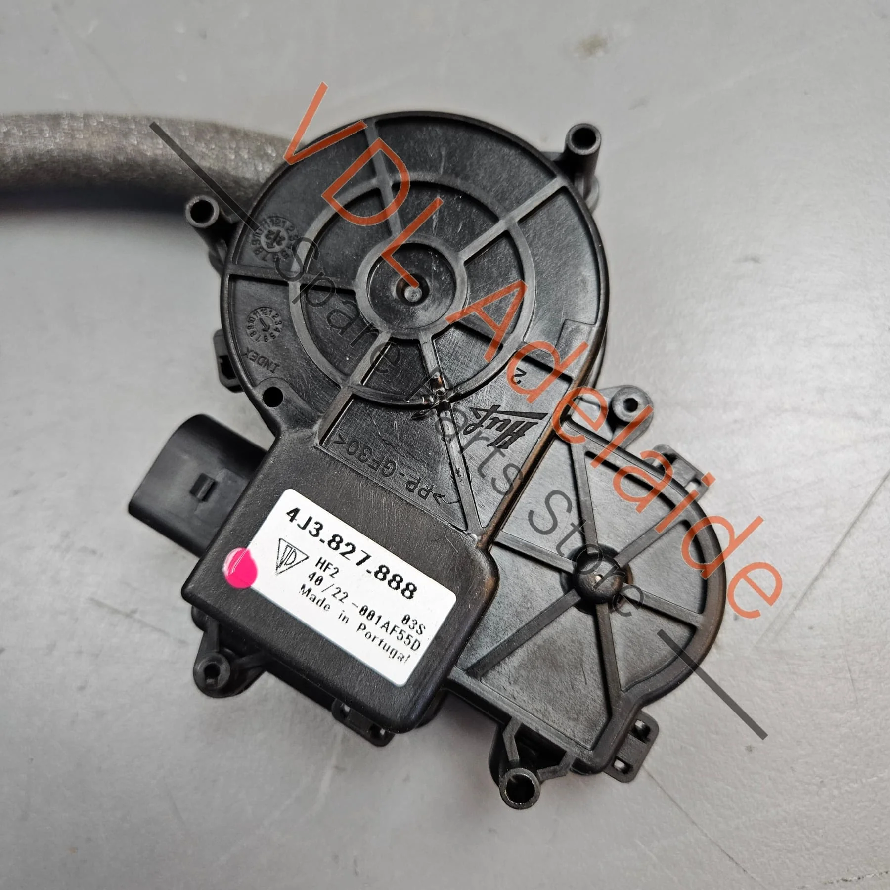 Audi e-Tron GT Rear Boot Automatic Soft Closing Motor 4J3827888 - Image 3