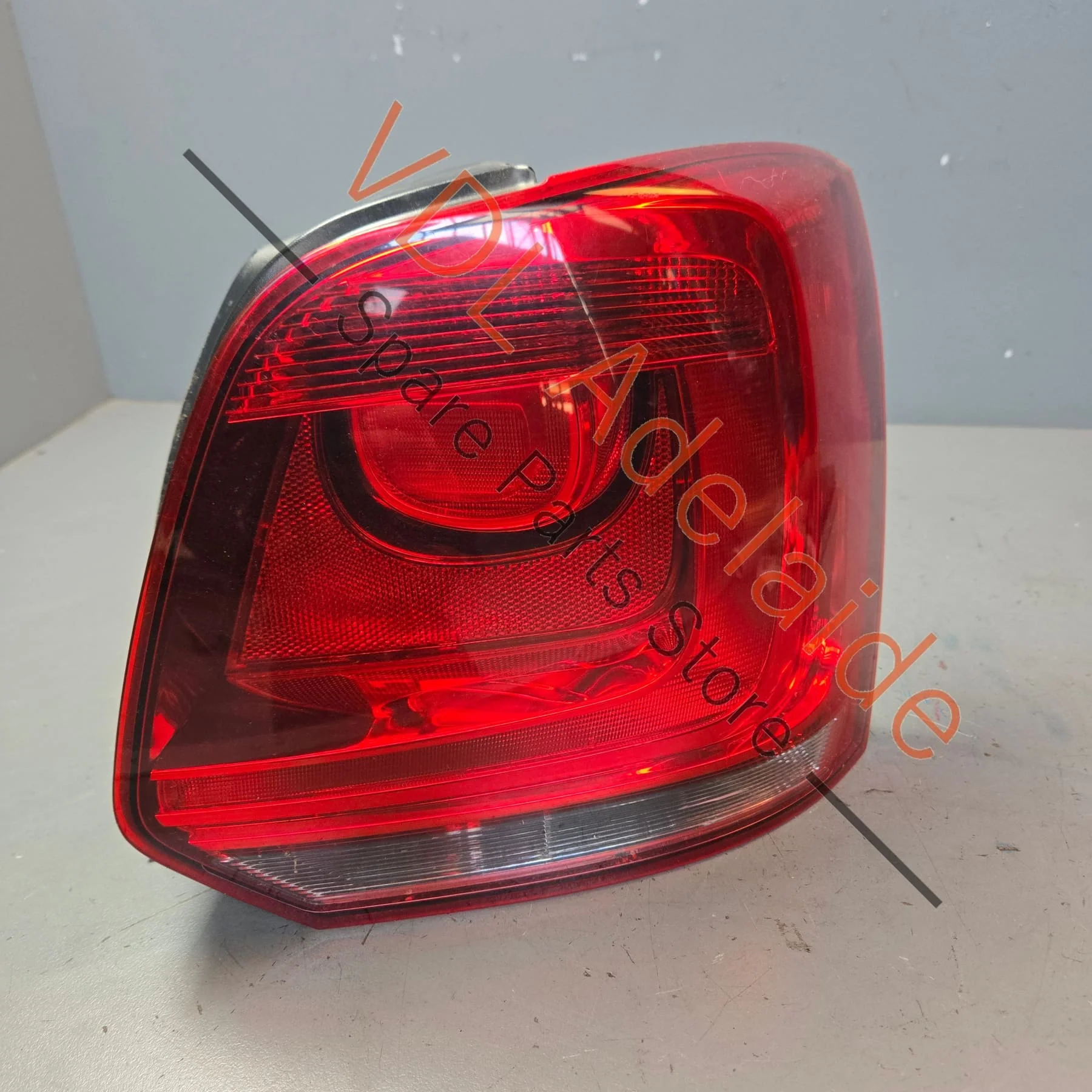 VW Polo 6R Right Tail Light Taillight 6R0945096P 6R0945096AC