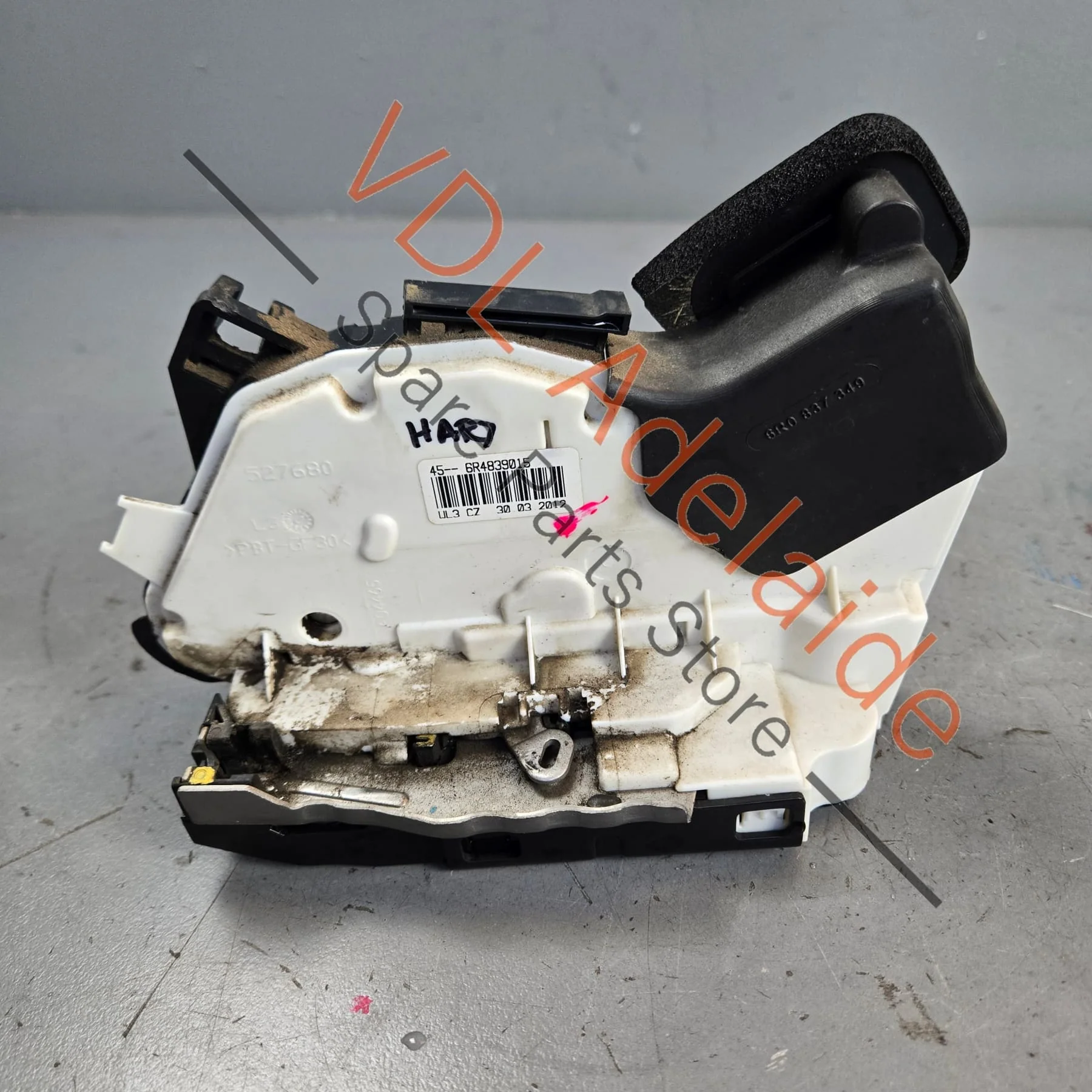 Volkswagen VW Polo Mk5 OEM Rear Left Door Lock Mechanism 6R4839015 6C0839013