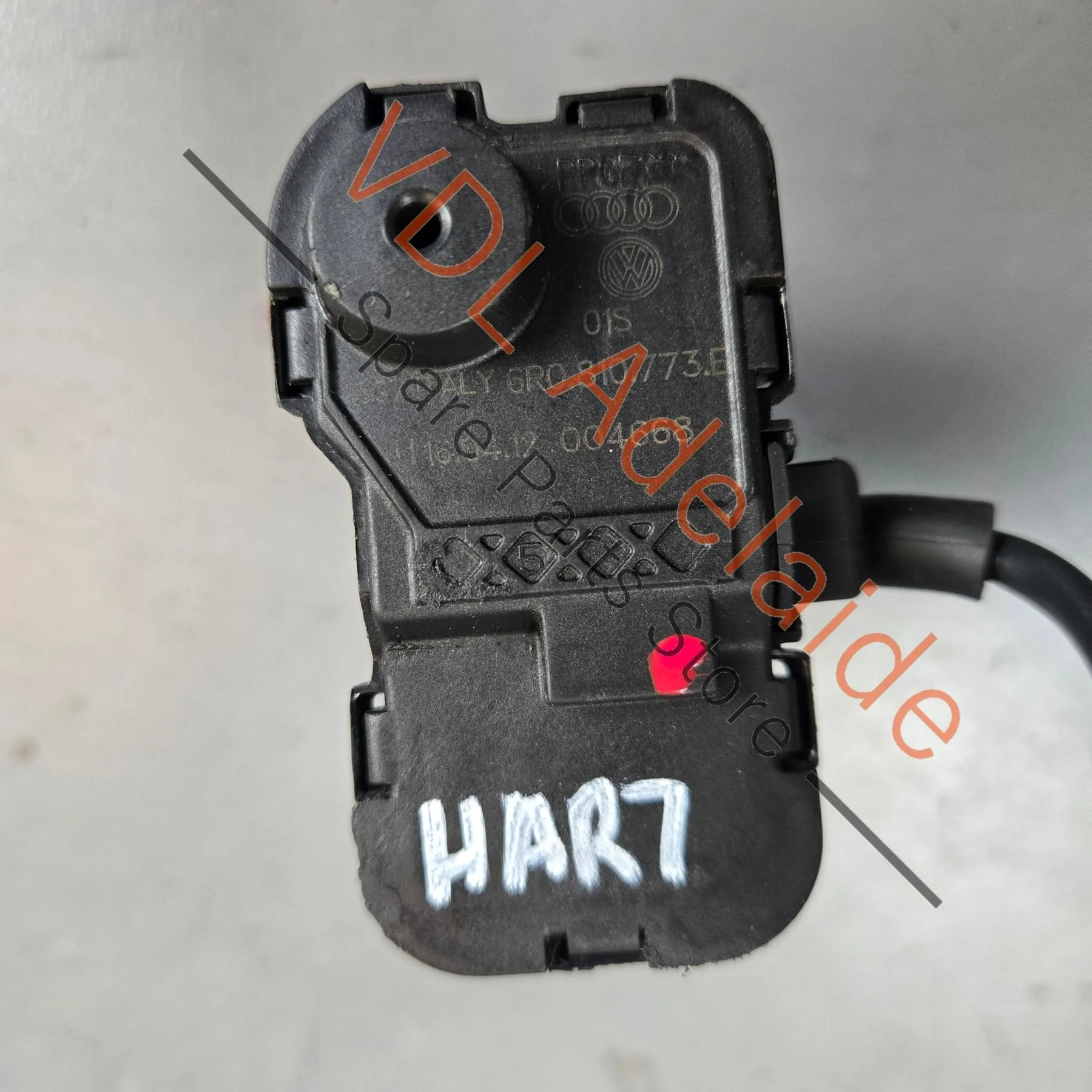 VW Polo 6R MK5 Fuel Lid Release Mechanism 6R0810773B 6C0810773 - Image 2