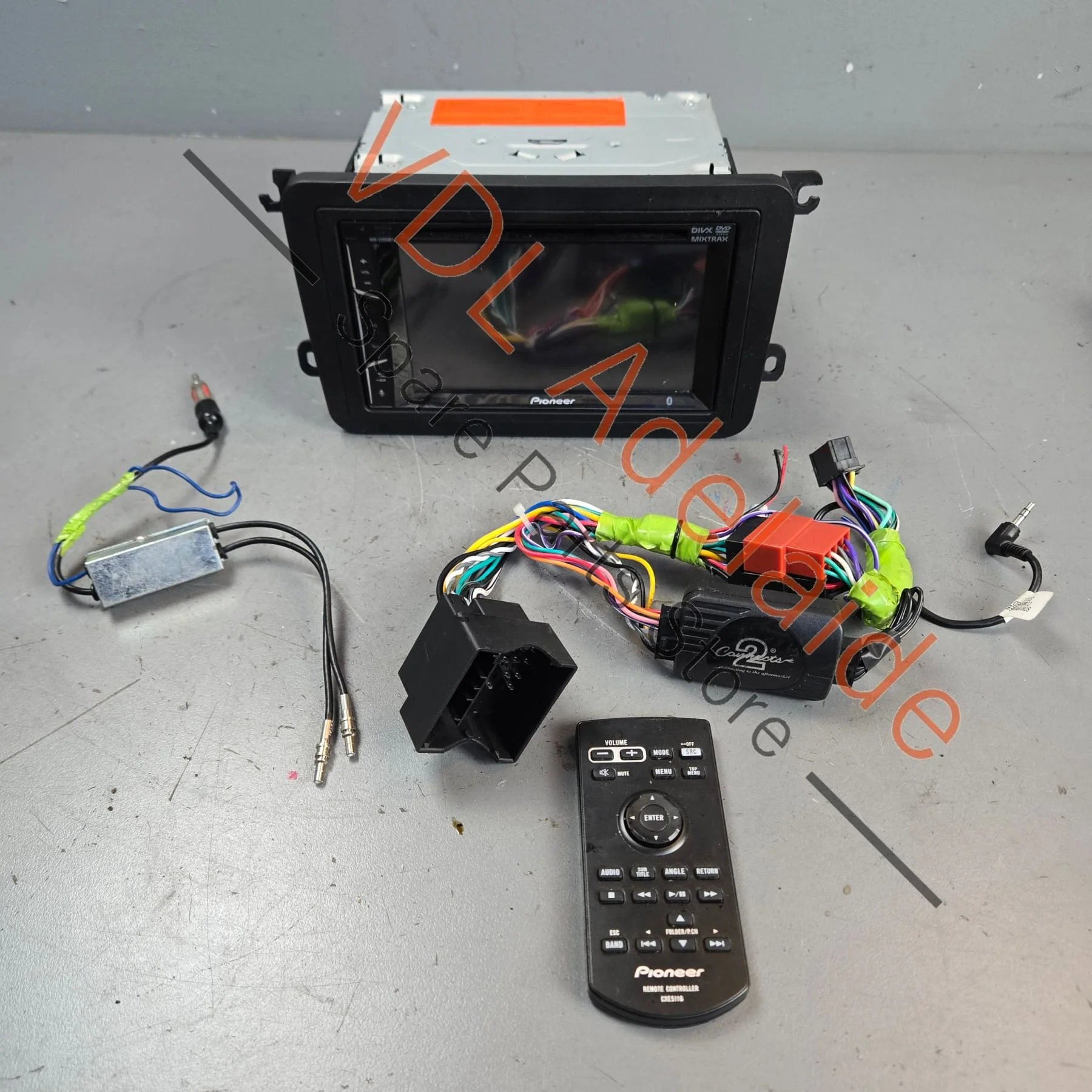 Aftermarket Pioneer Radio Unit with Bluetooth for VW Cars AVH-Z2050BT