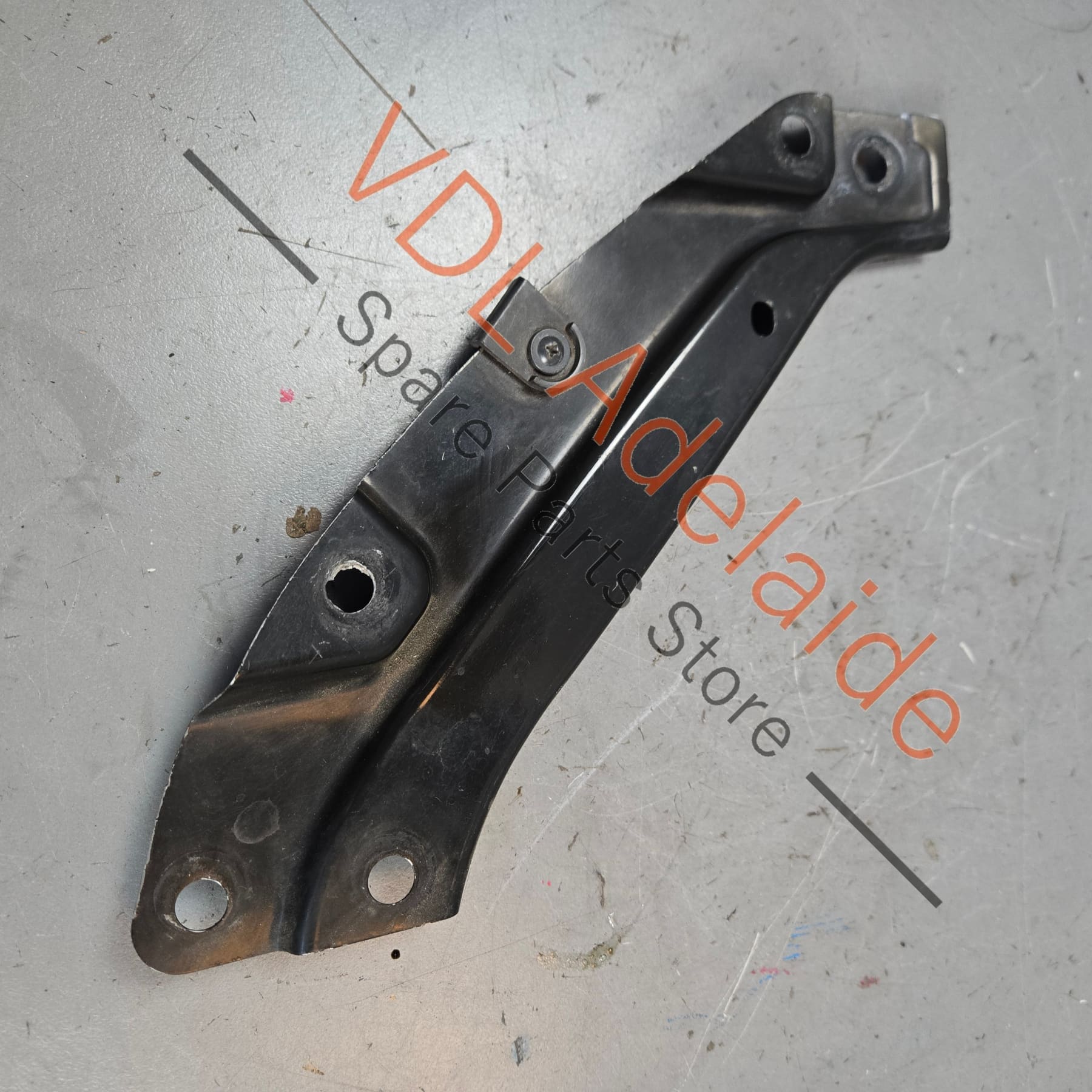 VW Polo 6R Radiator Support Bracket Right 6R0805932A - Image 4