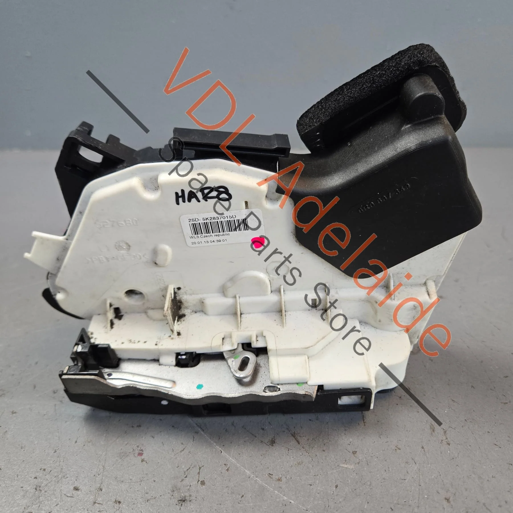 VW Polo MK5 6R Golf Front Left Door Lock Mechanism 5K2837015D